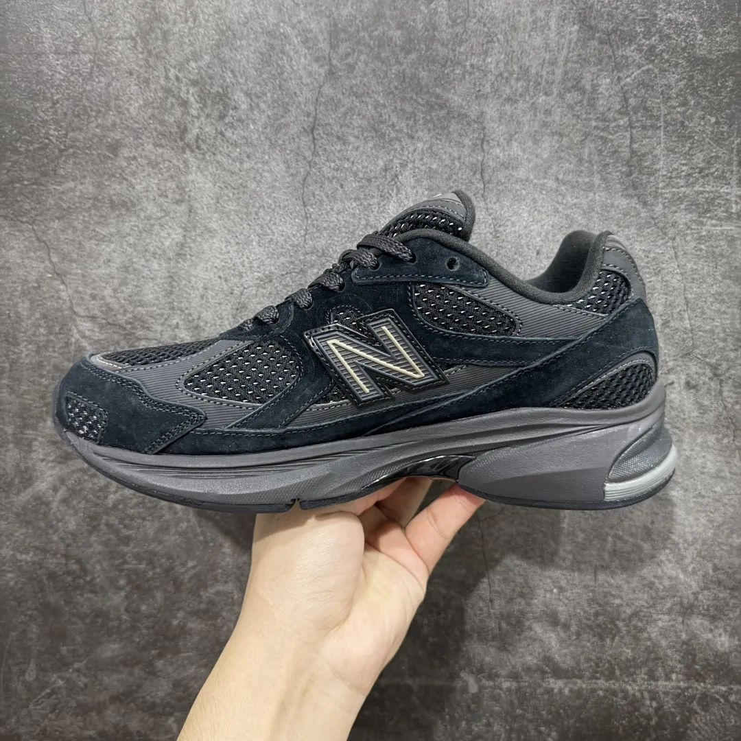 💰240 【纯原c版】New Balance M2010系列 新百伦 复古老爹风网布跑步休闲运动鞋 新百伦经典配色 沿袭了面世之初的经典科技 以ENCAP中底配以升级版 N-ERGY缓震物料 鞋面则采用特色的柔软麂皮搭以NewBalance经典的尼龙网布 低调中还原跑鞋本真 更年轻化的设计理念与材质 让新世代青年得以用全新视角体验经典鞋款的传奇魅力 货号:U2010TTB 尺码:36 37 37.5 38 38.5 39.5 40 40.5 41.5 42 42.5 43 44 45 编码：JP270290