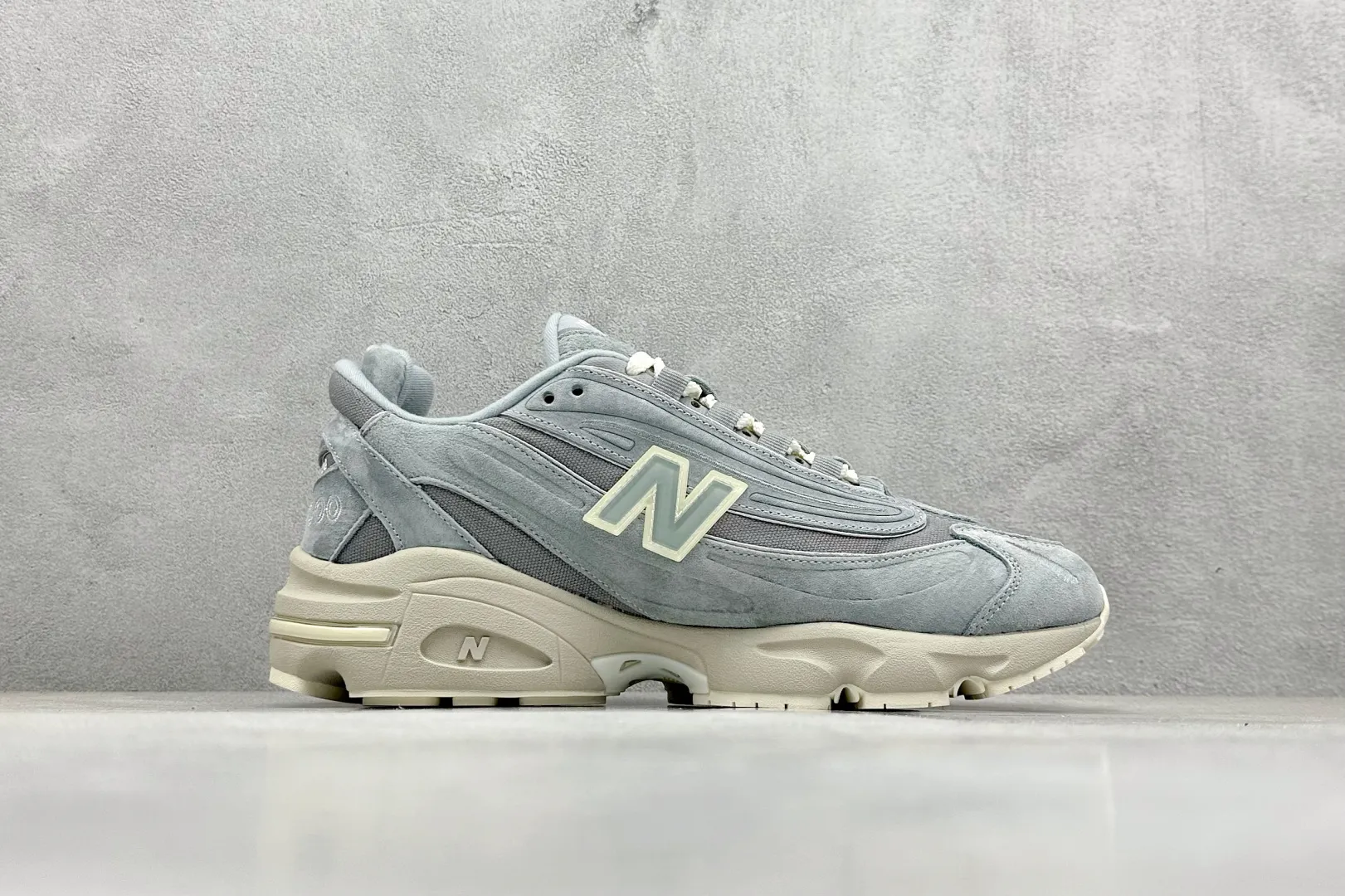 💰220 C版 New Balance 1000系列 复古老爹风低帮休闲运动跑步鞋 #小红书穿搭款式，原楦原纸版开发版型 货号：M1000KQ 尺码：36 37 37.5 38 38.5 39 40 40.5 41 42 42.5 43 44 44.5 45 46.5 编码：33