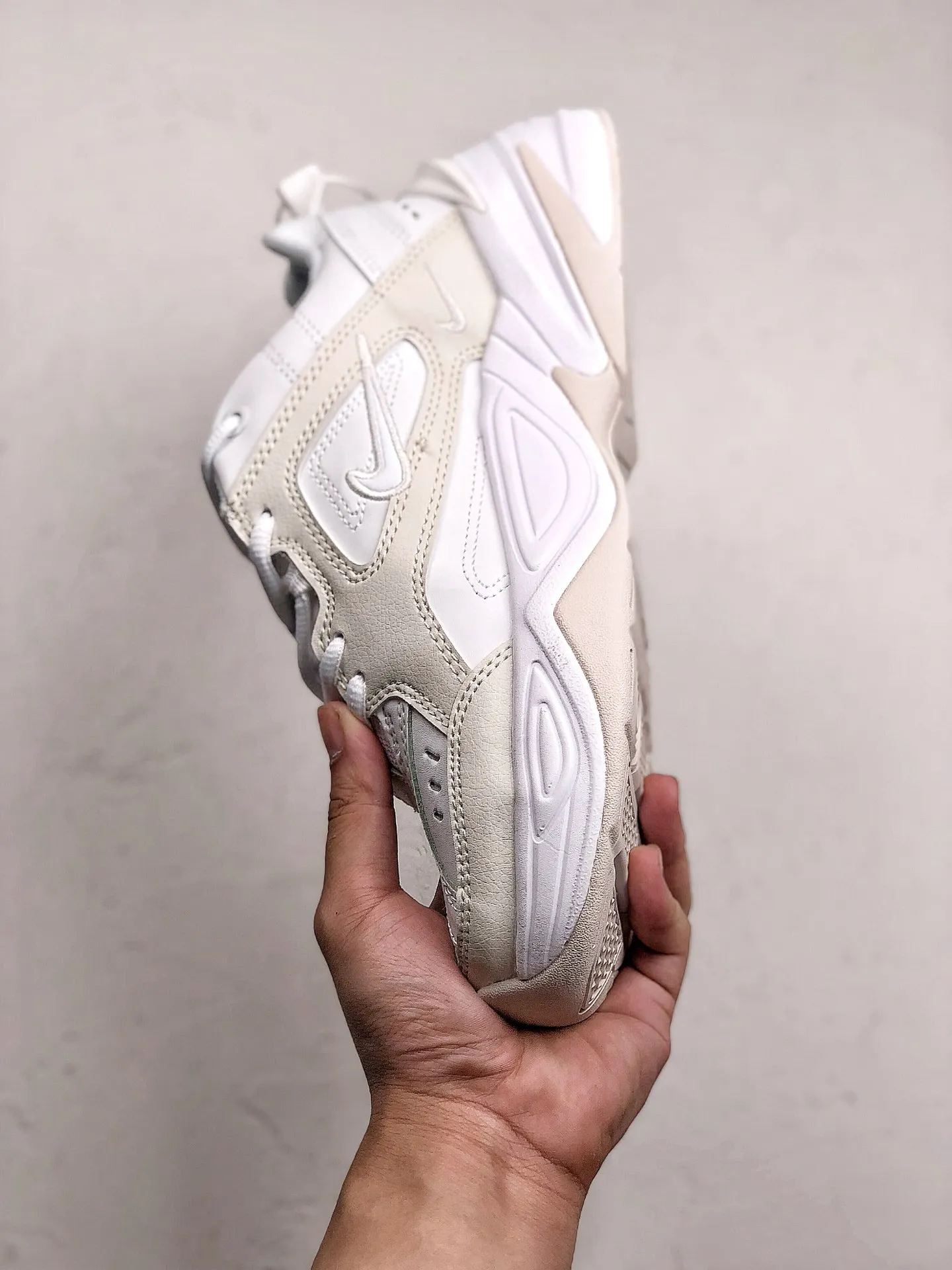 💰180 工厂专供 毒版公司货 【NK】耐克 Nike M2K Tekno 复古潮流 鲜艳颜色分明,TPU 细节采用黑色呈现 夏日里体现得干脆利落 更增添一分视觉层次,提升整体的时尚感!复古潮流百搭旅游老爹鞋 ⚠️36-45