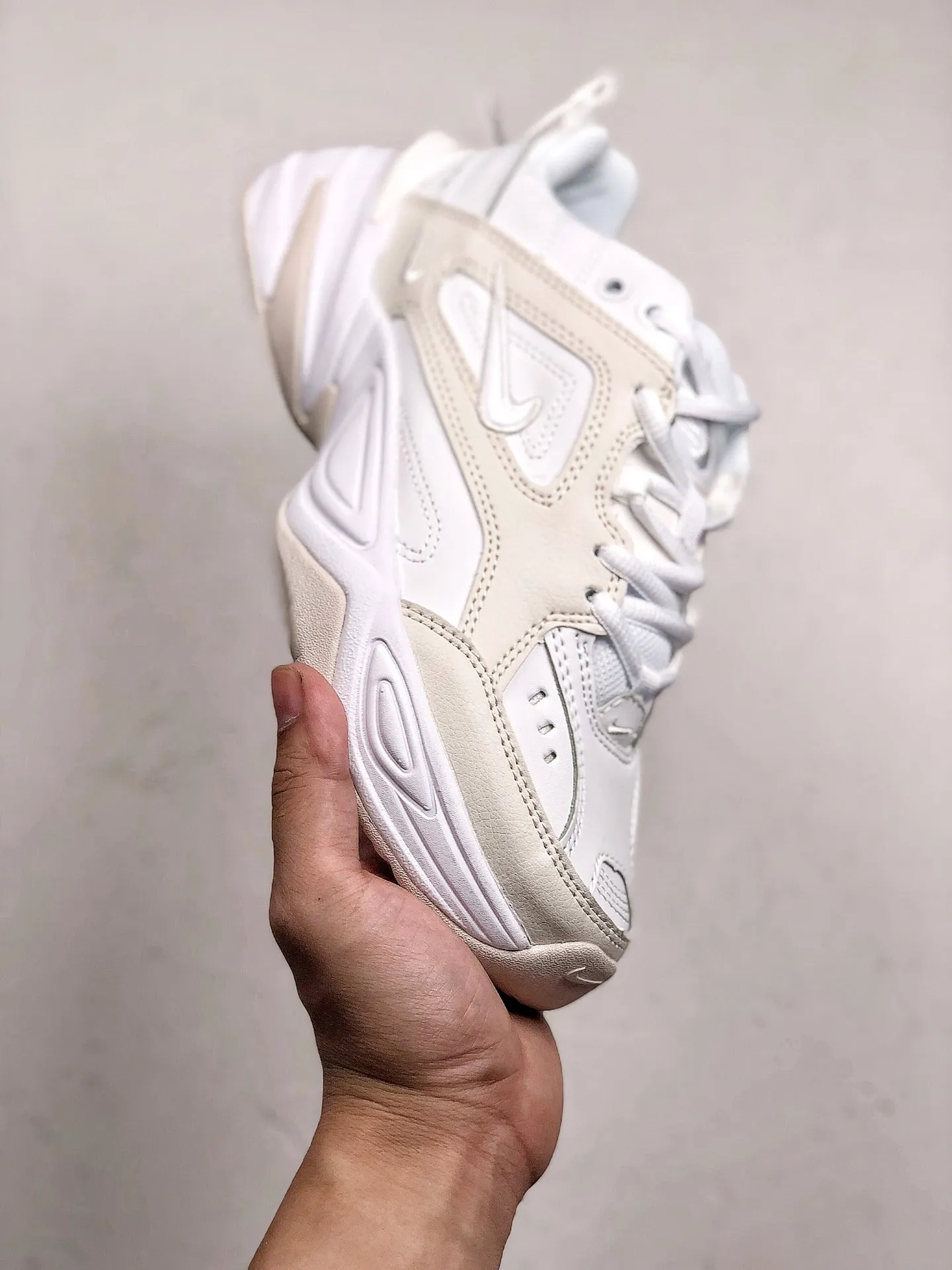 💰180 工厂专供 毒版公司货 【NK】耐克 Nike M2K Tekno 复古潮流 鲜艳颜色分明,TPU 细节采用黑色呈现 夏日里体现得干脆利落 更增添一分视觉层次,提升整体的时尚感!复古潮流百搭旅游老爹鞋 ⚠️36-45