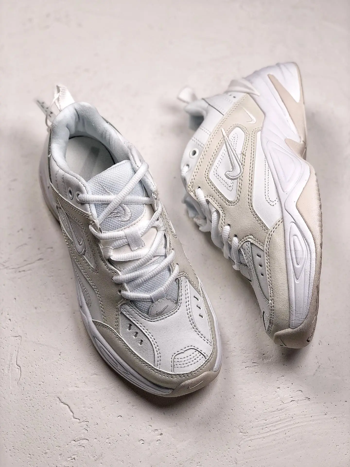 💰180 工厂专供 毒版公司货 【NK】耐克 Nike M2K Tekno 复古潮流 鲜艳颜色分明，TPU 细节采用黑色呈现 夏日里体现得干脆利落 更增添一分视觉层次，提升整体的时尚感！复古潮流百搭旅游老爹鞋 ⚠️36-45