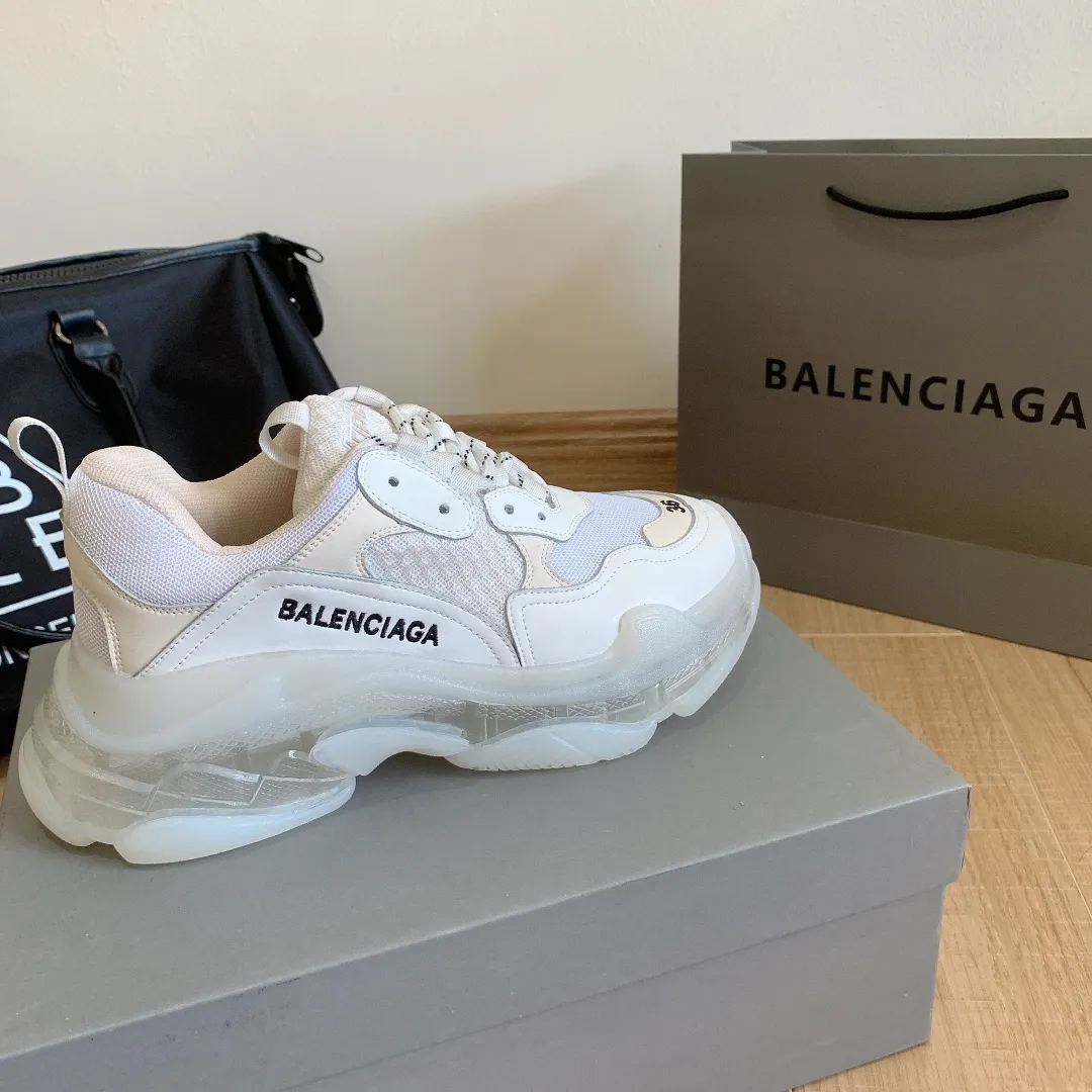 橙子出厂价💰185【白水晶】 BALENCIAGA 巴黎世家水晶底老爹鞋 颜色:黑、白、奶茶、灰白、紫罗兰、奶白 码数:女35-40,男39-44
