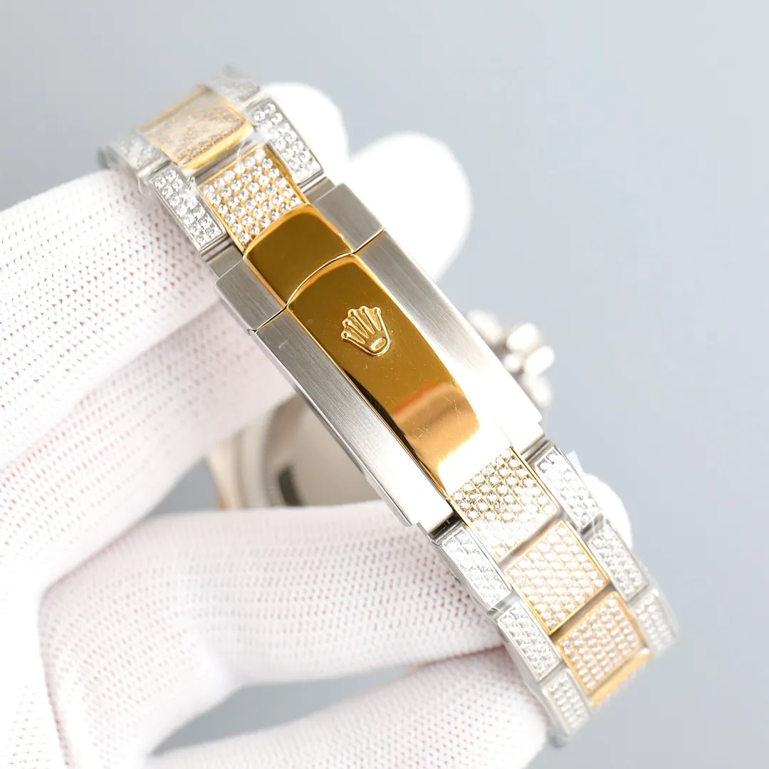 统一价1600 💎劳力士ROLEX 奢华极致满天星版本腕表904精钢打造,密镶顶级施华洛世奇美钻,奢华品质的诠释,璀璨夺目,魅力绽放。表壳表链全镶满美钻,金光闪闪,腕表尺寸42mm