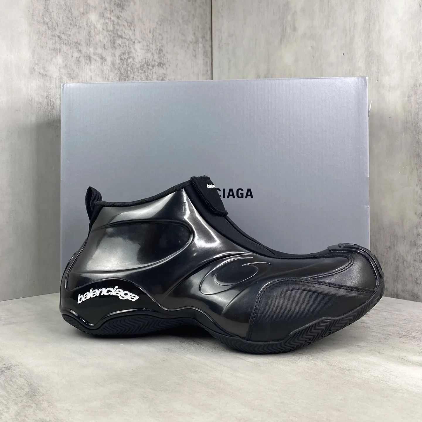 工厂直销¥580💰🔥新款上架🔥Balenciaga巴黎世家 basketball 篮球鞋 圆头拉链 男款40-46