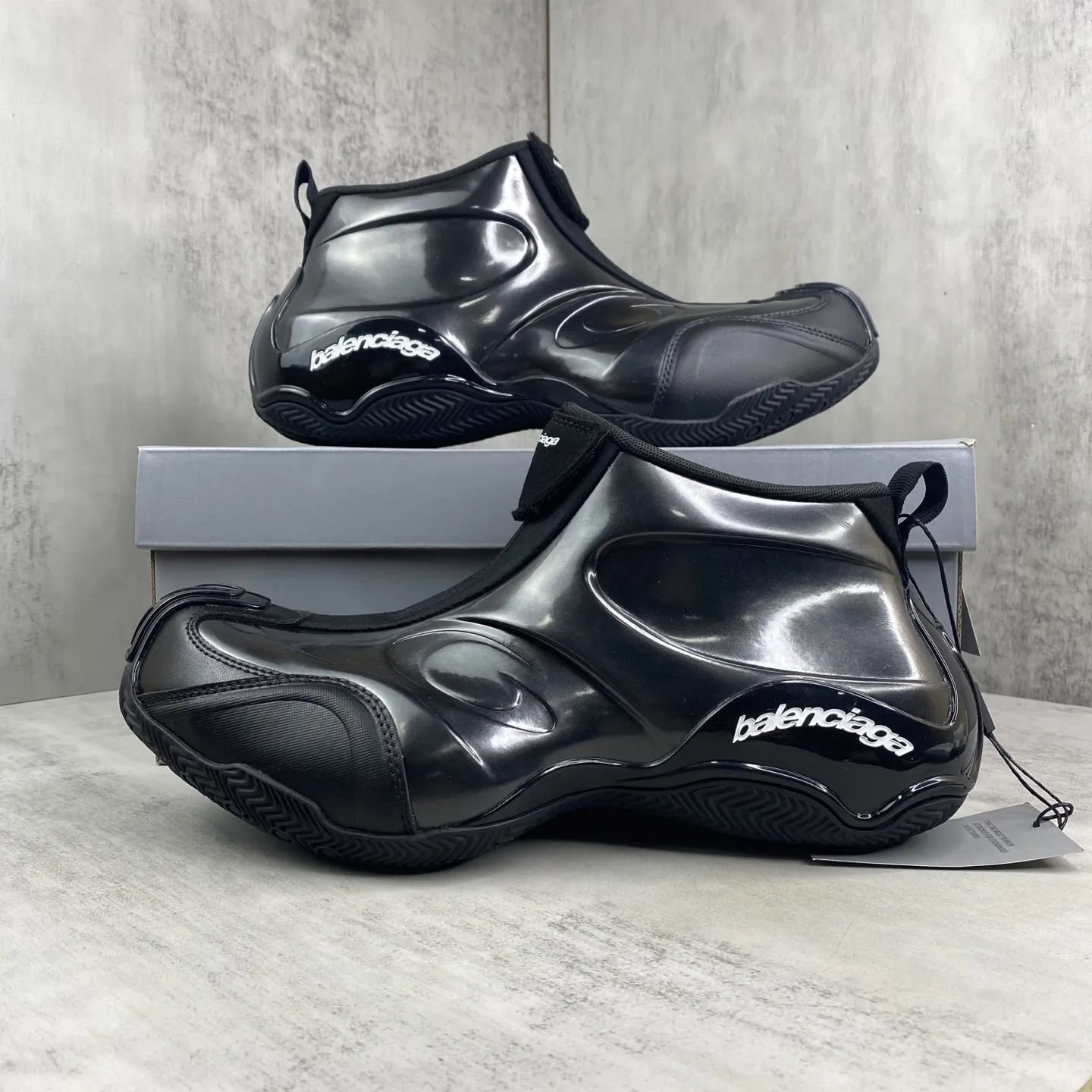 工厂直销¥580💰🔥新款上架🔥Balenciaga巴黎世家 basketball 篮球鞋 圆头拉链 男款40-46