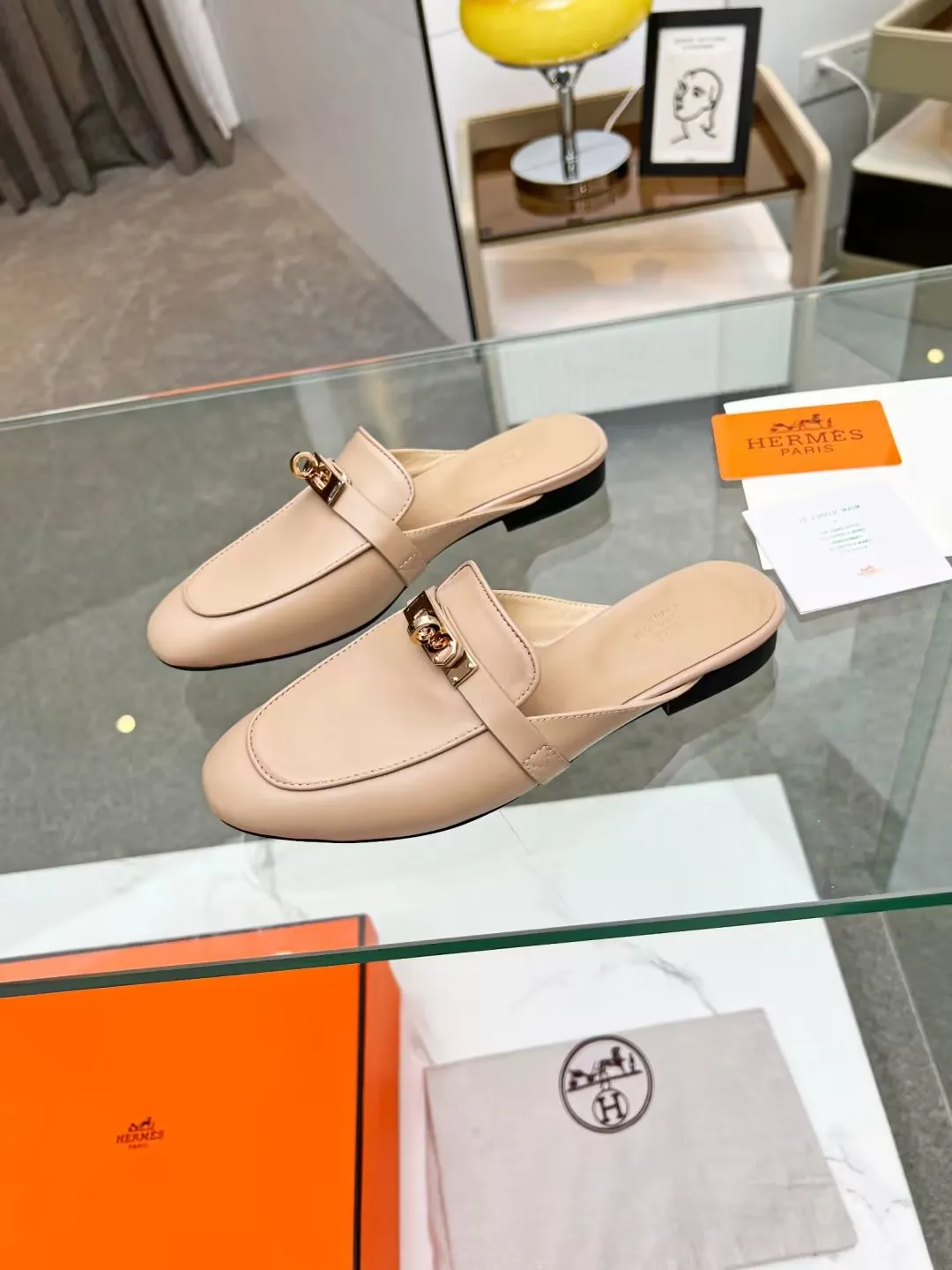 橡胶大底p170真皮大底加40Hermes 爱马仕经典款正品开模定制五金纯钢五金,最强真空5重 电镀18k白金工艺,永不掉色.. 真皮油边工艺面料:牛皮内里:羊皮大底:橡胶大底码数:35~42