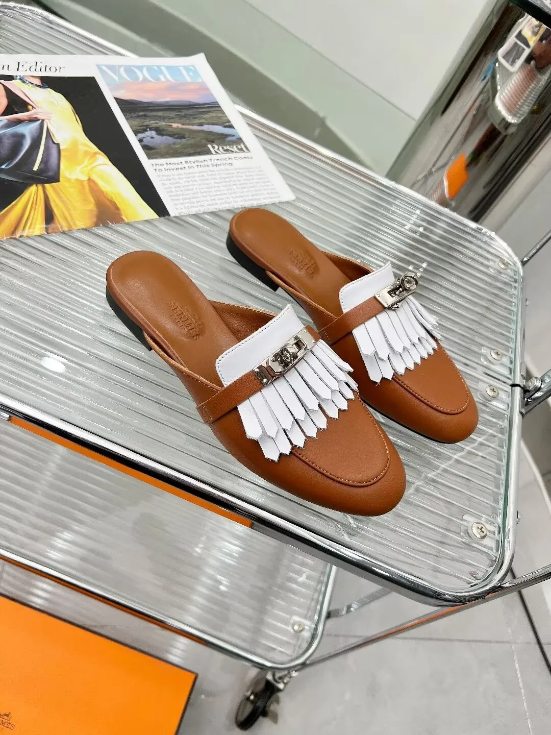 p180皮底➕40 Hermes 爱马仕经典款正品开模定制 五金纯钢五金，最强真空5重 电镀18k白金工艺，永不掉色.. 真皮油边工艺面料：牛皮内里：羊皮&lsquo;&rsquo;大底：橡胶大底码数：35～42