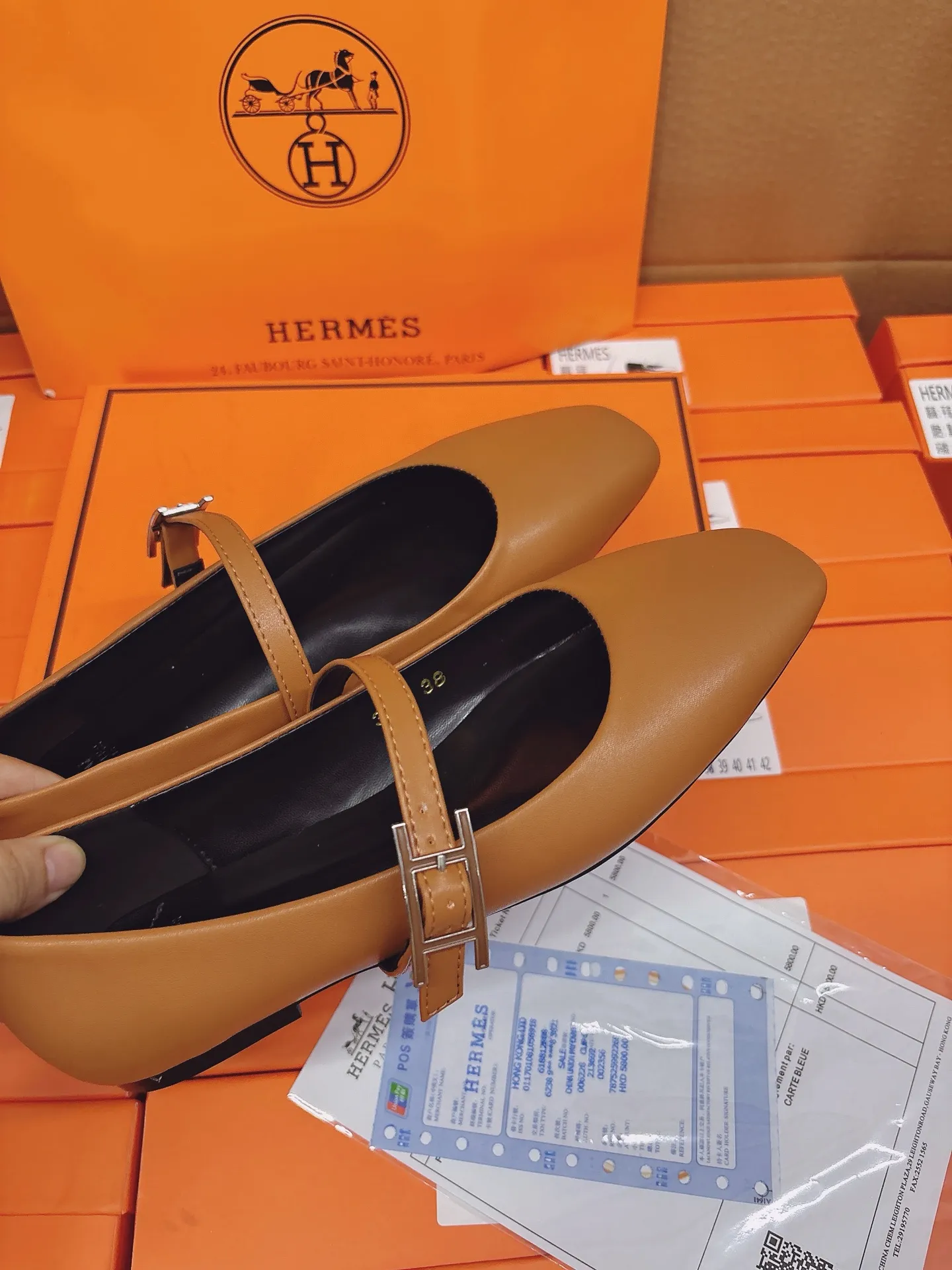 橙子出厂价💰100 HERMES 爱马仕🆕顶级专柜 早春新款 官网上新 爱马仕种草新品 25SS-钻扣玛丽珍/爱马仕/HERMES/玛丽珍 早春多巴胺穿搭 专柜限定 小红书推荐 时尚单品 ➤ 原版开模 代购版本 ➤ 进口超迁皮/牛反绒 ➤ 垫脚超迁 ➤ 私膜真皮大底 ➤ 全套专柜包装 Size:34-42
