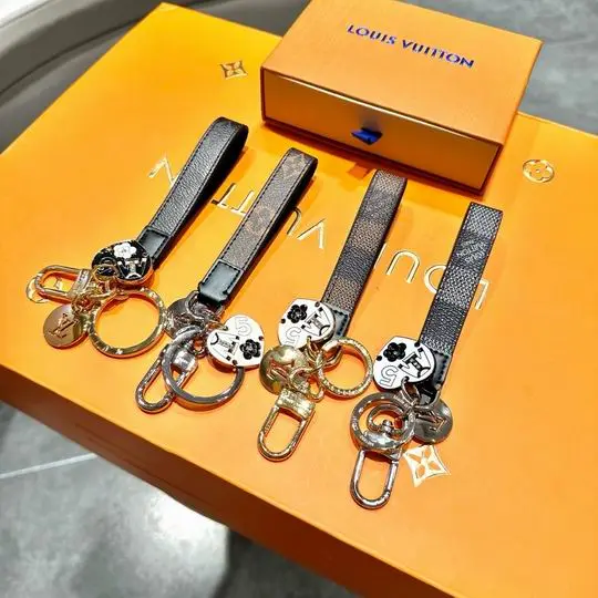 LV keyring 03lyh312 (1)