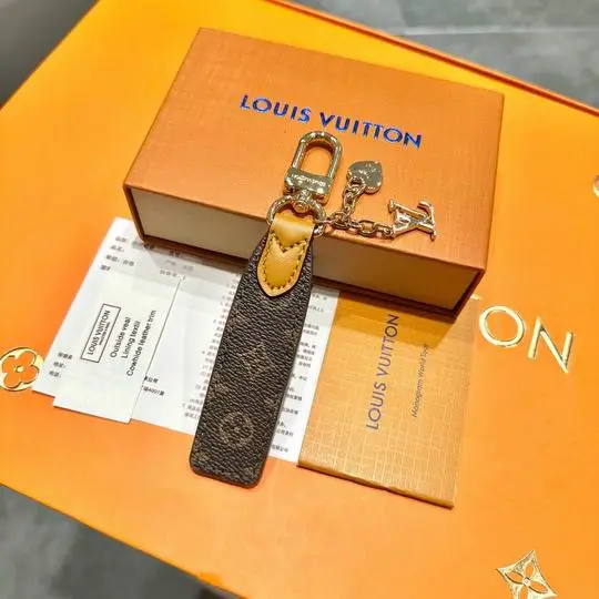 LV keyring 03lyh311 (1)