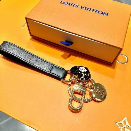 LV keyring 03lyh312 (1)