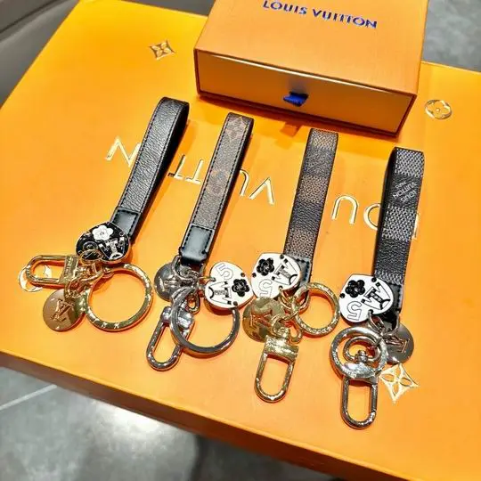 LV keyring 03lyh312 (1)