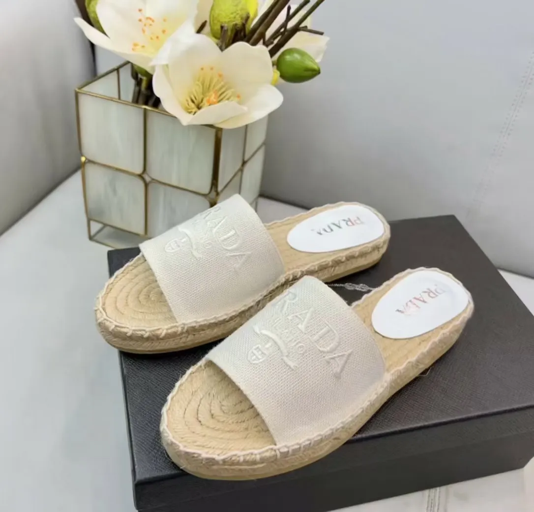 p170💰🔥Prada普拉达🔥2052最新渔夫鞋,鞋面原版斜纹布舒适透气、三角立体Logo绣花可谓是近年来主打系列 无论包包鞋子还是是衣服都非常的热门 ,上脚超🐔 舒适大方!专柜同步1:1开模💯进口耐磨象胶大底!进口水染羊皮里!5色可选🔥码数,35-40{41,42可定做}