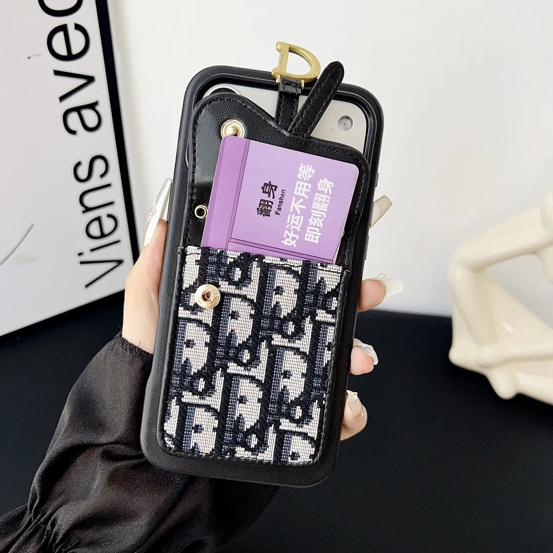 马鞍D扣竖款卡包壳