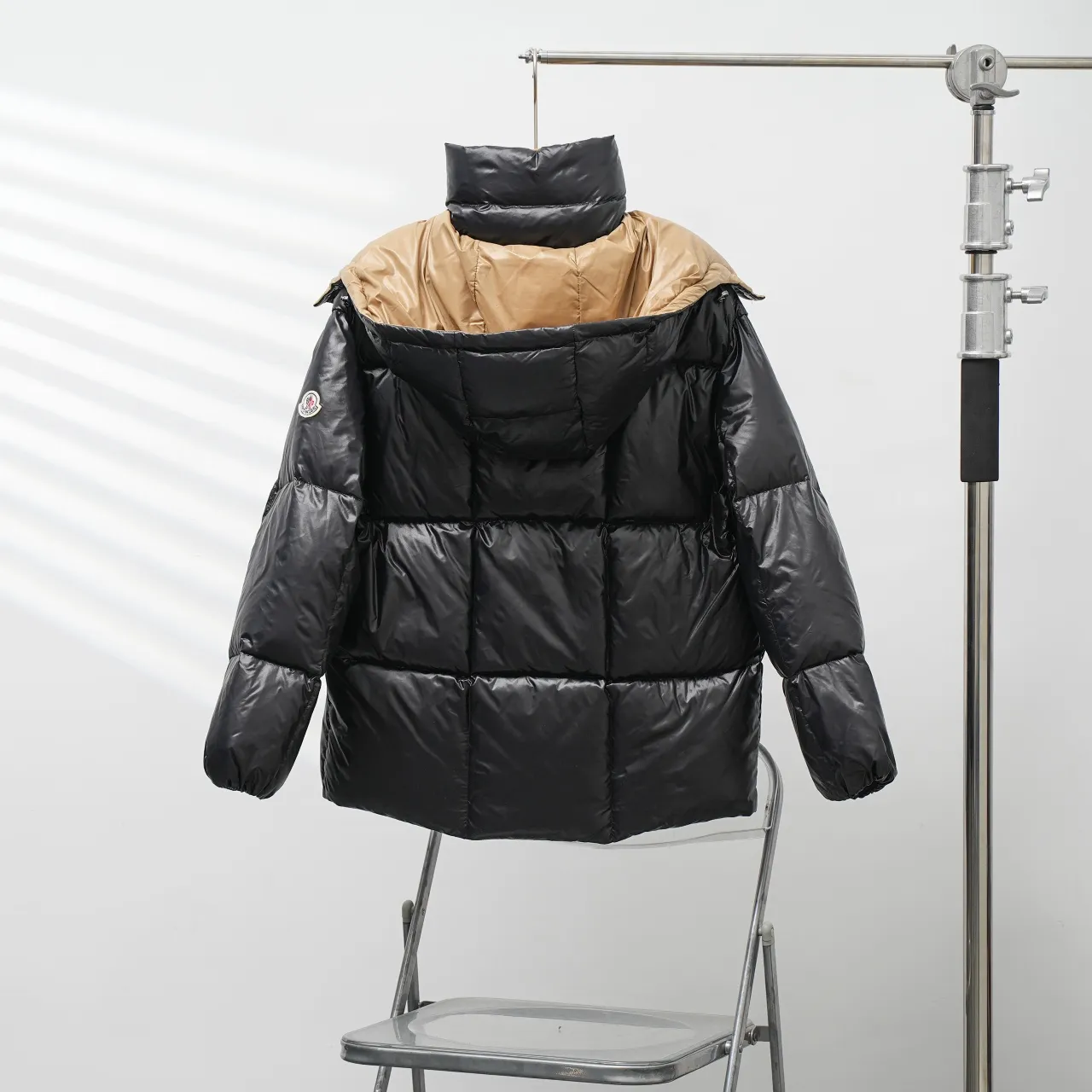 工厂直供C厂💰430 B厂💰550 MONCLER丨蒙口宋茜同款短款连帽羽绒服 尺码:1-3