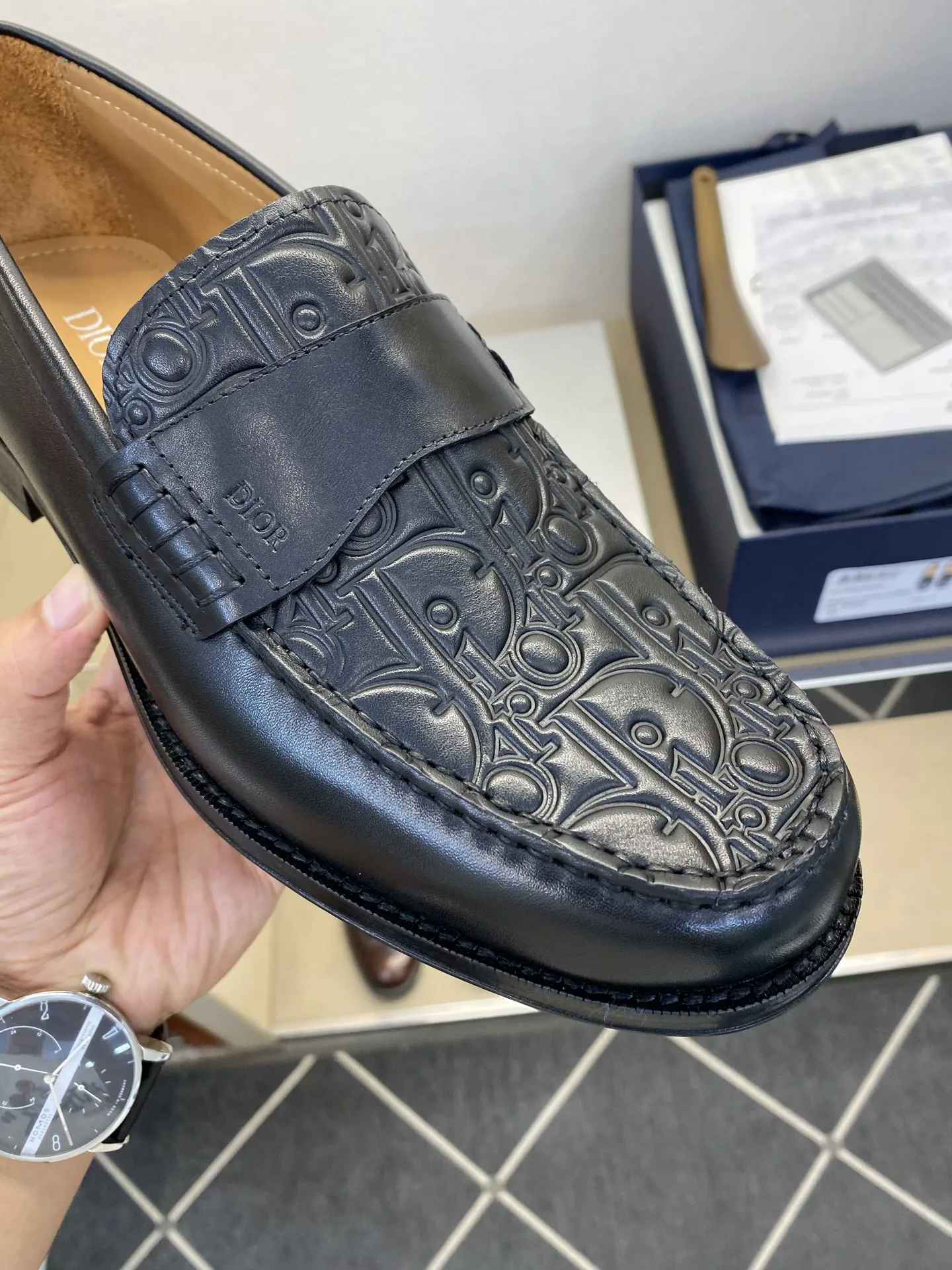 ¥500➰DIOR 正装乐福鞋/真皮大底 size:38-46