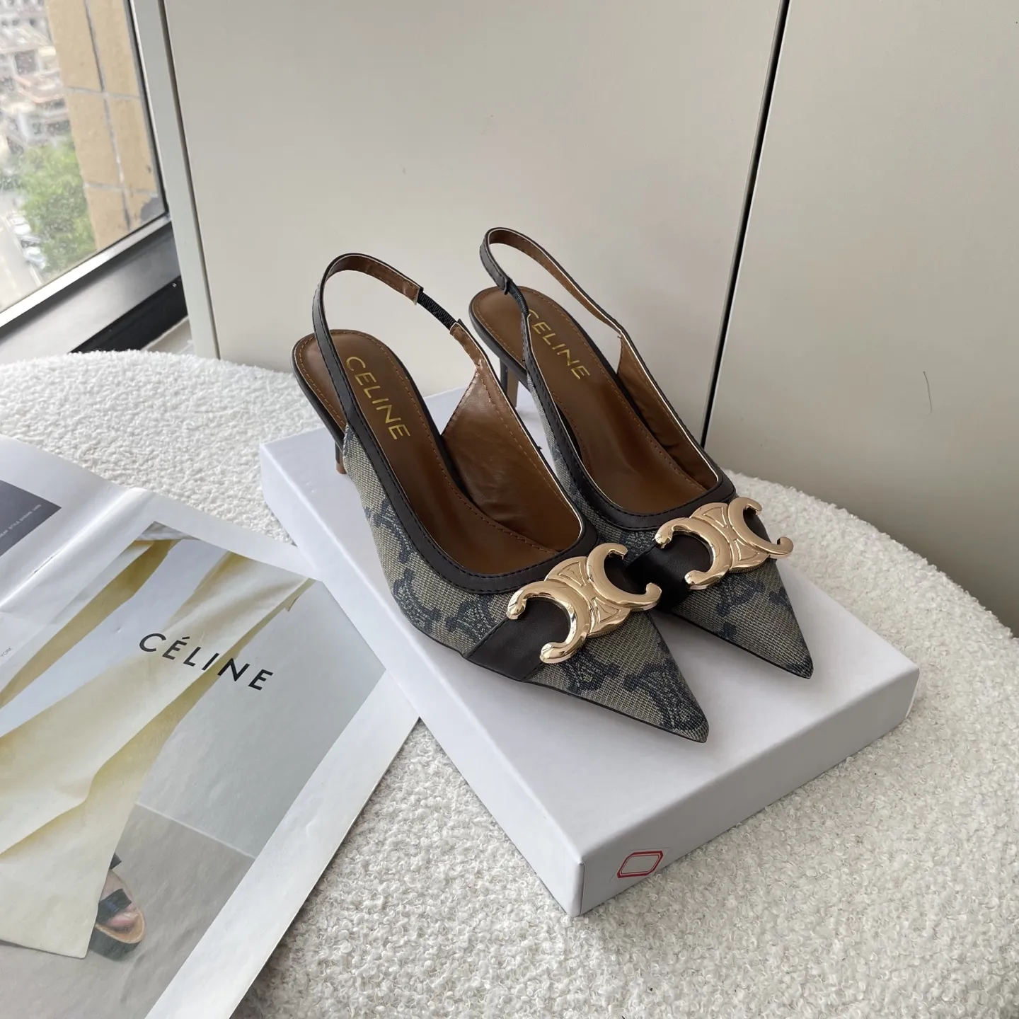 橙子出厂价💰100 CELINE 赛琳 春夏新款 凯旋门尖头高跟凉鞋 细跟单鞋 通勤女鞋 跟高：6CM 码数：34-42