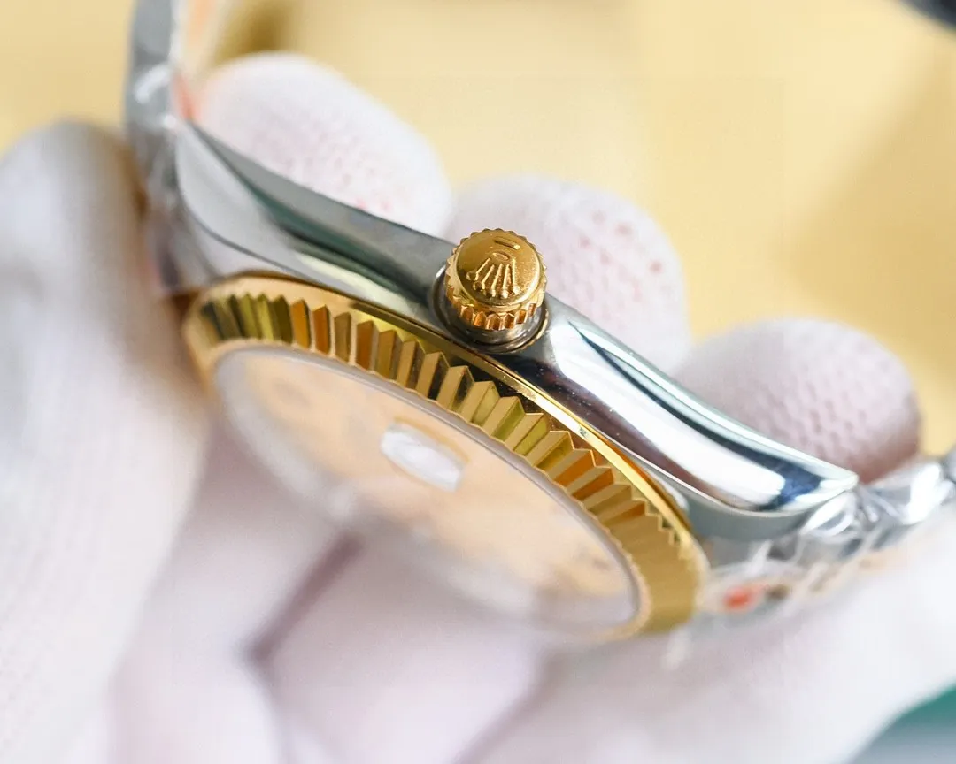 白850-金900。应广大消费者要求精心设计厉经三年最新款上市👍,劳力士日志系列!龙年贺岁版龙年珍藏采用独特的设计风格 ,字面设计招财麒麟貔貅🔥高档奢侈, 男士腕表新品推荐🔥欢迎品鉴 机芯:搭配全新进口8215(零返修) 尺寸:41mm 镜面:蓝宝石玻璃永不刮花 材质:316L精钢表壳 动力:储存48小时 防水深度:100米 🔥AD出品 精品不断🔥