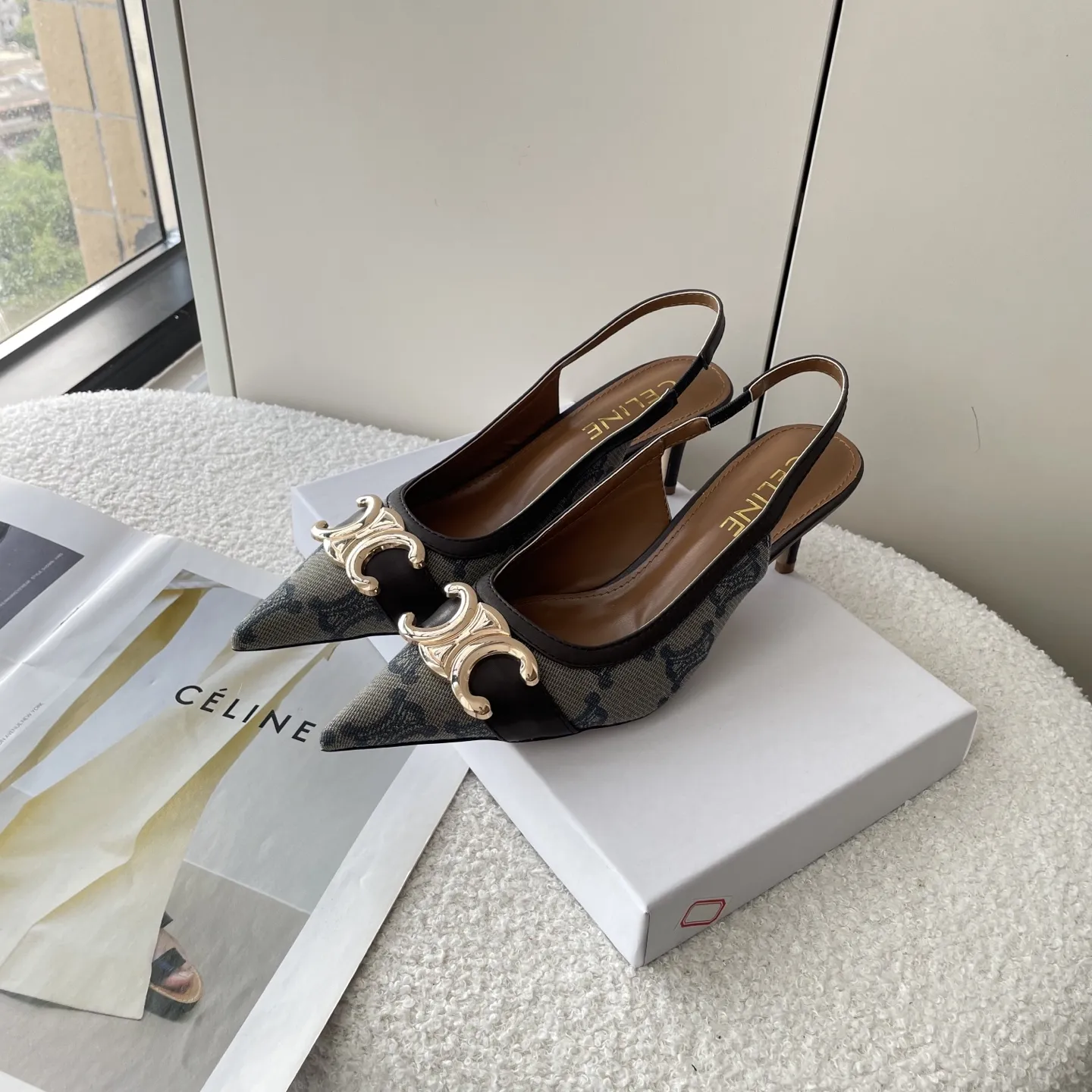 橙子出厂价💰100 CELINE 赛琳 春夏新款 凯旋门尖头高跟凉鞋 细跟单鞋 通勤女鞋 跟高：6CM 码数：34-42