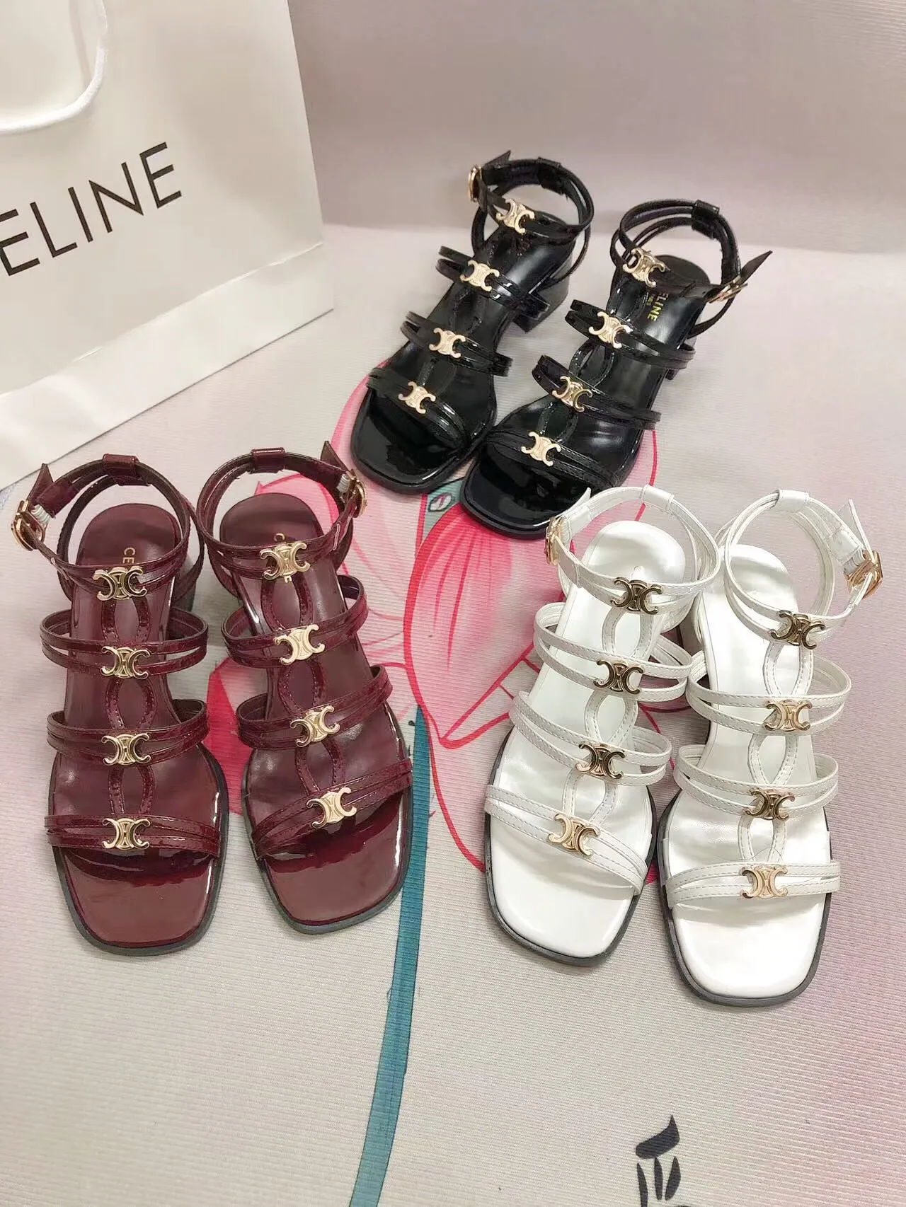 橙子出厂价💰120 CELINE 赛琳 春夏新款 凯旋门粗跟凉鞋 罗马凉鞋 跟高:4.5CM 码数:35-42