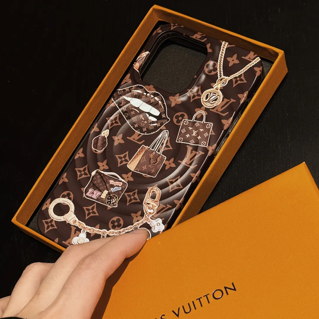 波漾磁吸lv包包图案13 13PRO 13PRO 13PROMAX 14 14PRO 14PROMAX 15 15PRO 15PROMAX 16 16PRO 16PROMAX