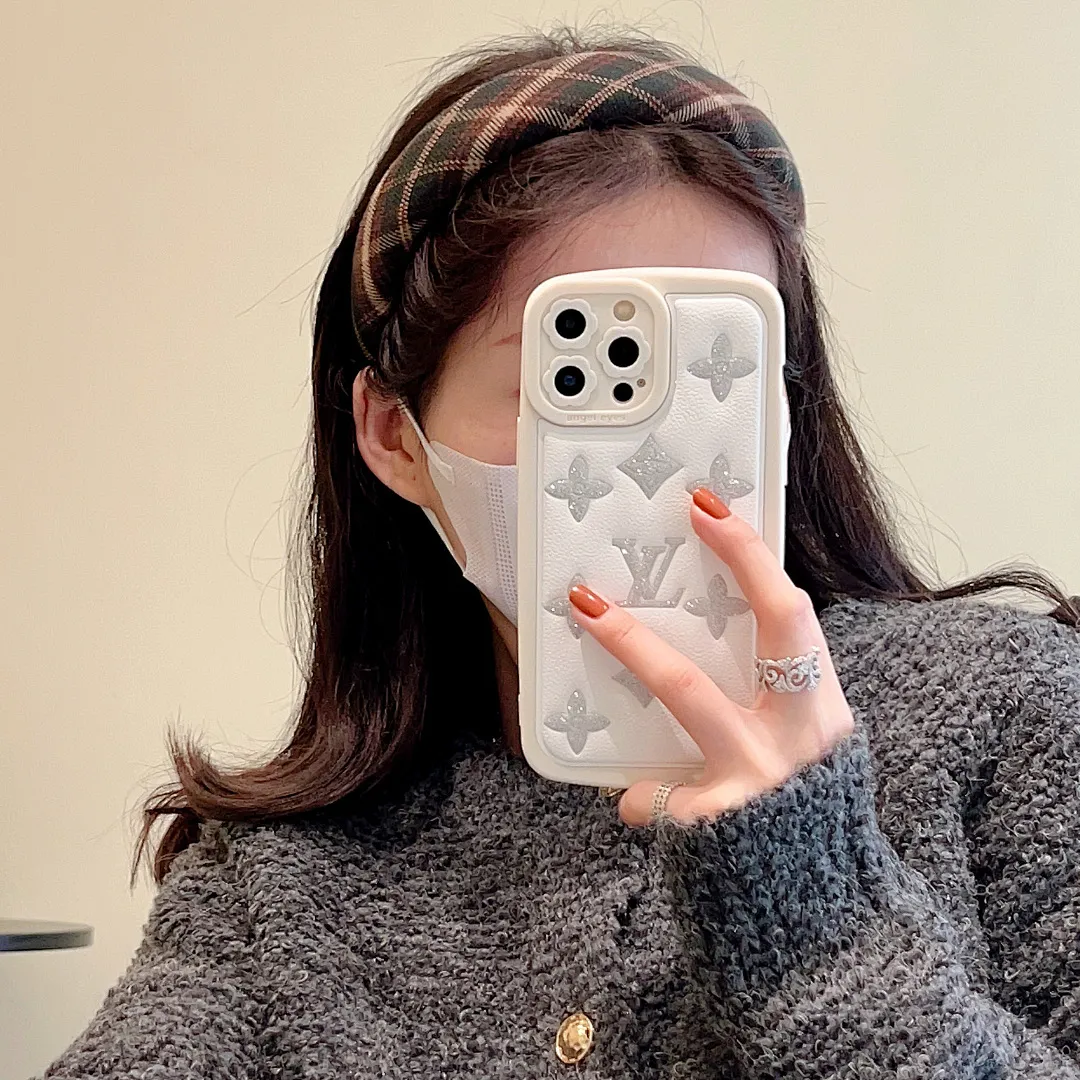 LV闪粉-花朵相孔