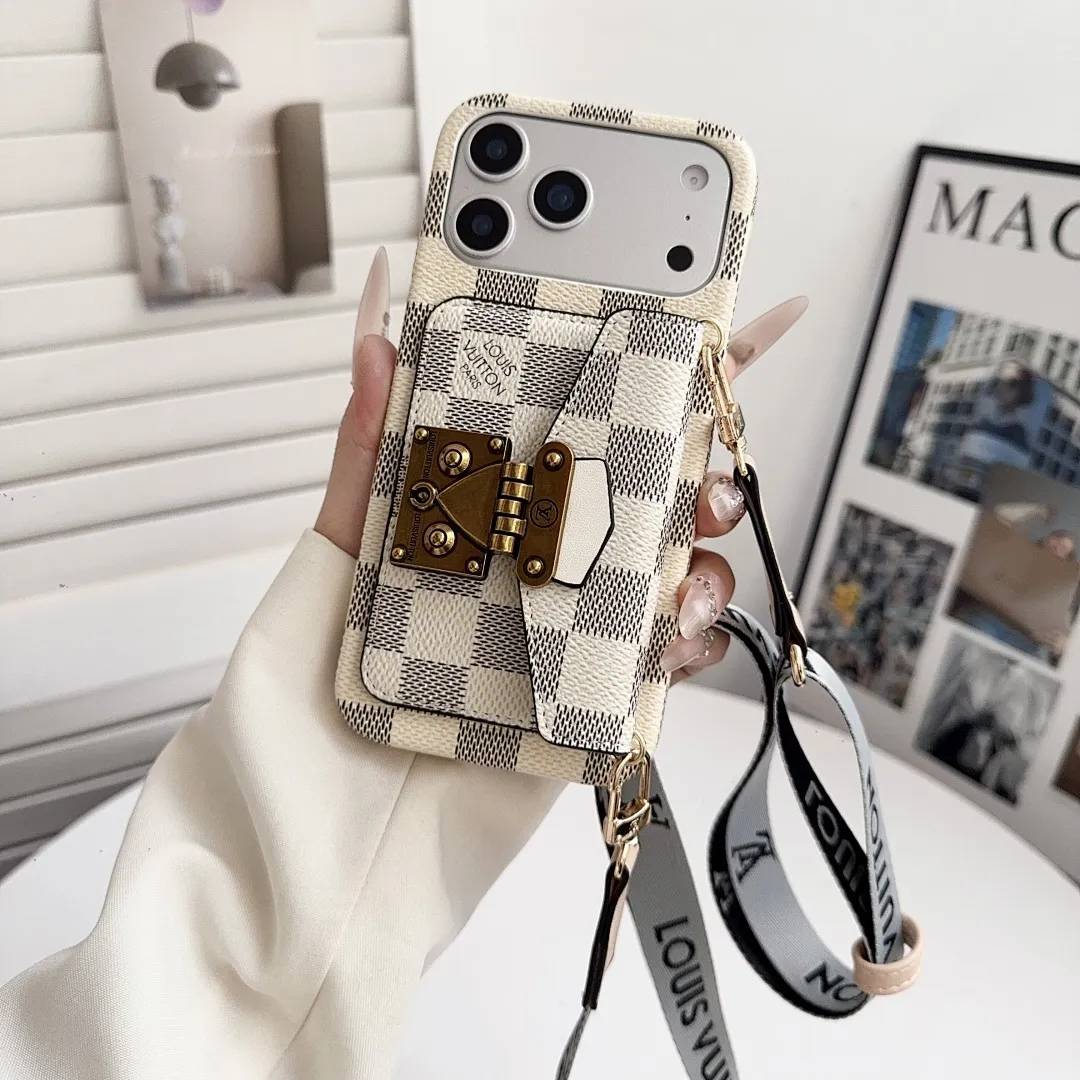 LV新PC壳邮差卡包