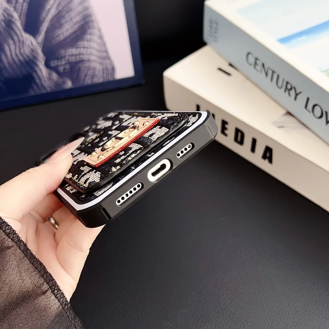 Dior迪奥 牛仔插卡款 铆钉贴皮金标 双色边壳(11-16PM,7-11PRO和三星型号用黑色边框)