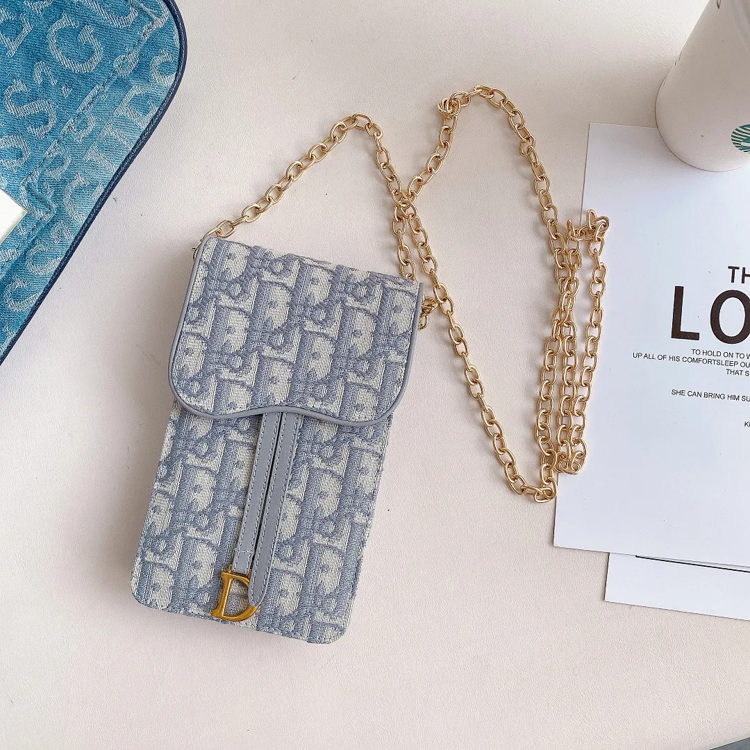 刺绣迪奥 Dior 大包