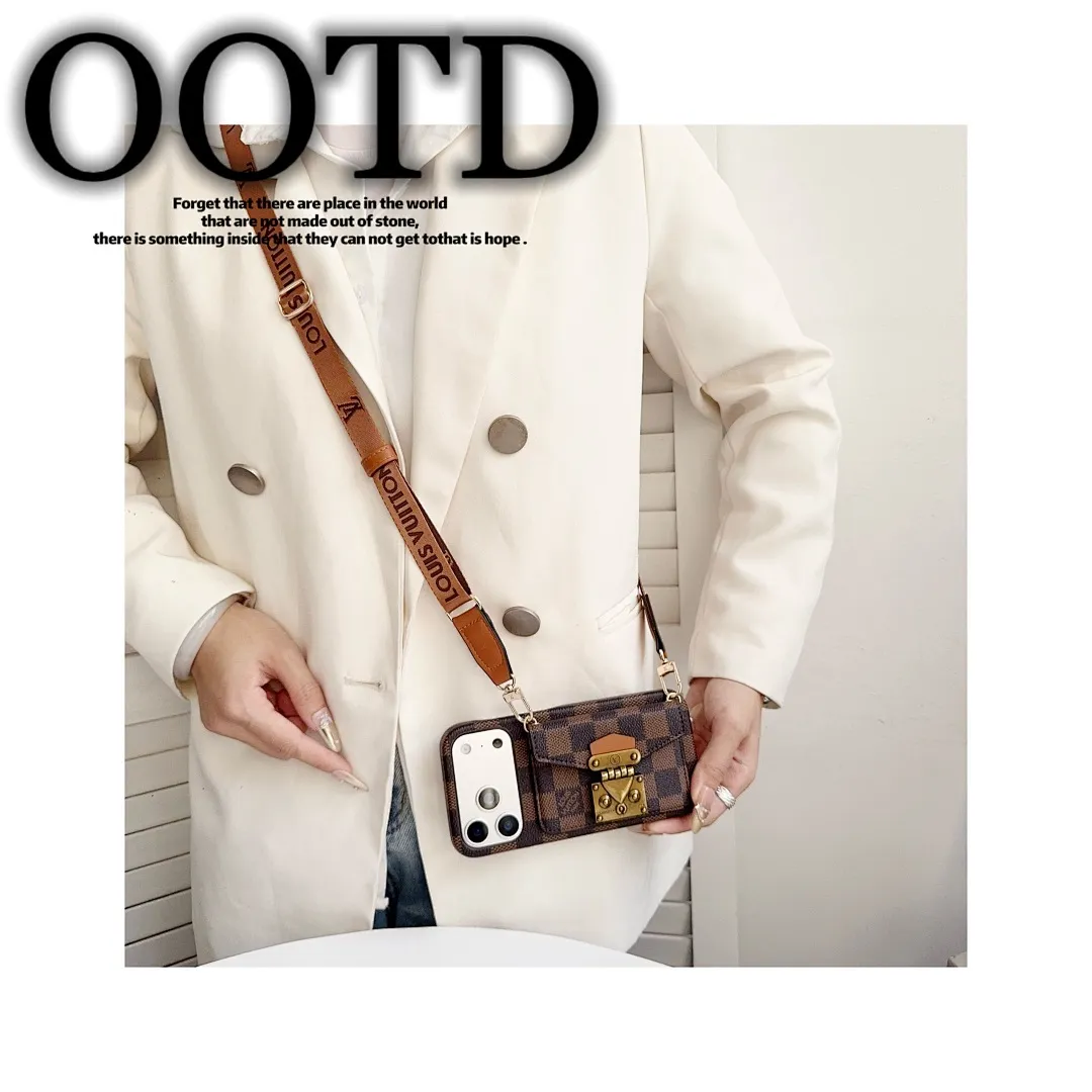 LV新PC壳邮差卡包