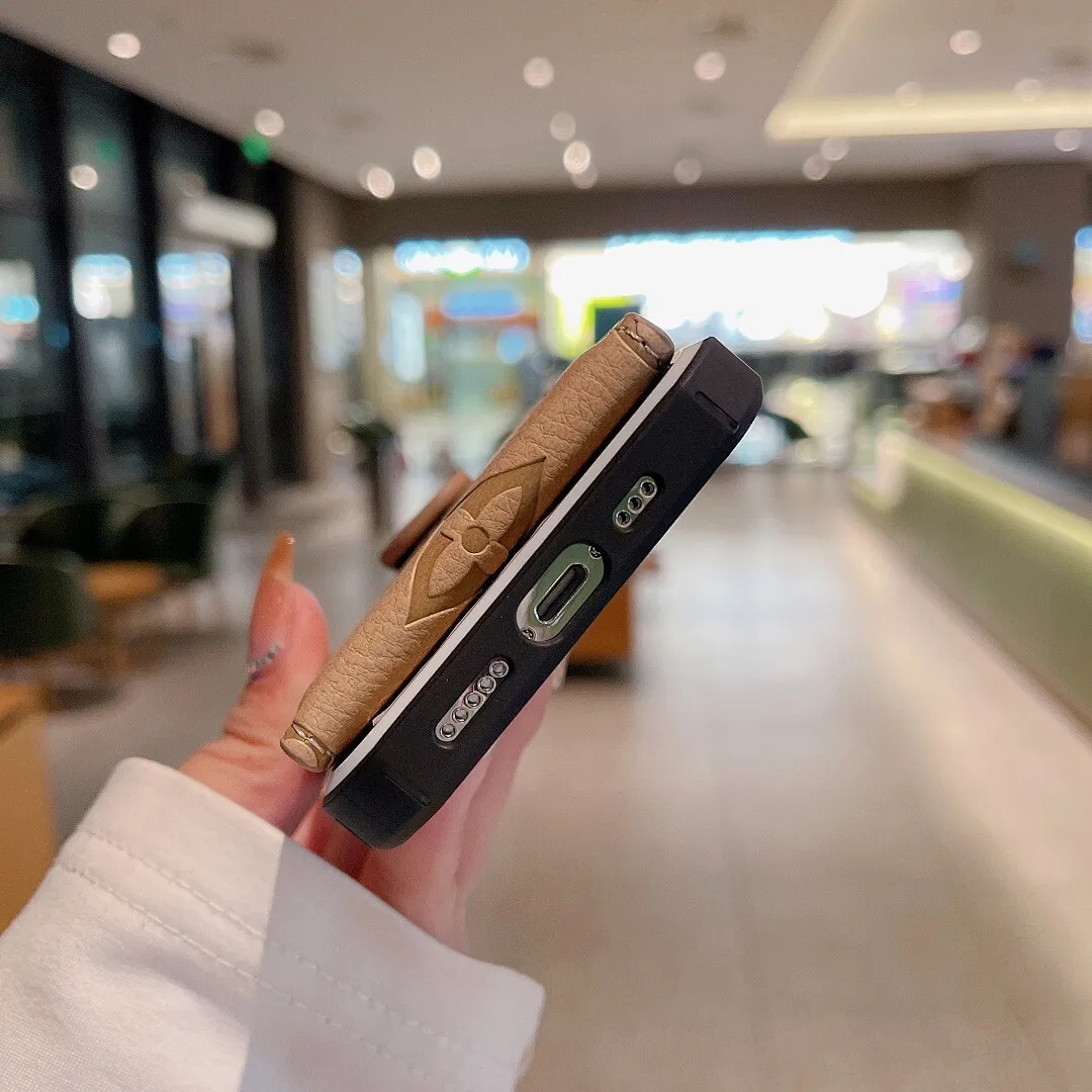 LV 压花款 上下翻卡包双色壳