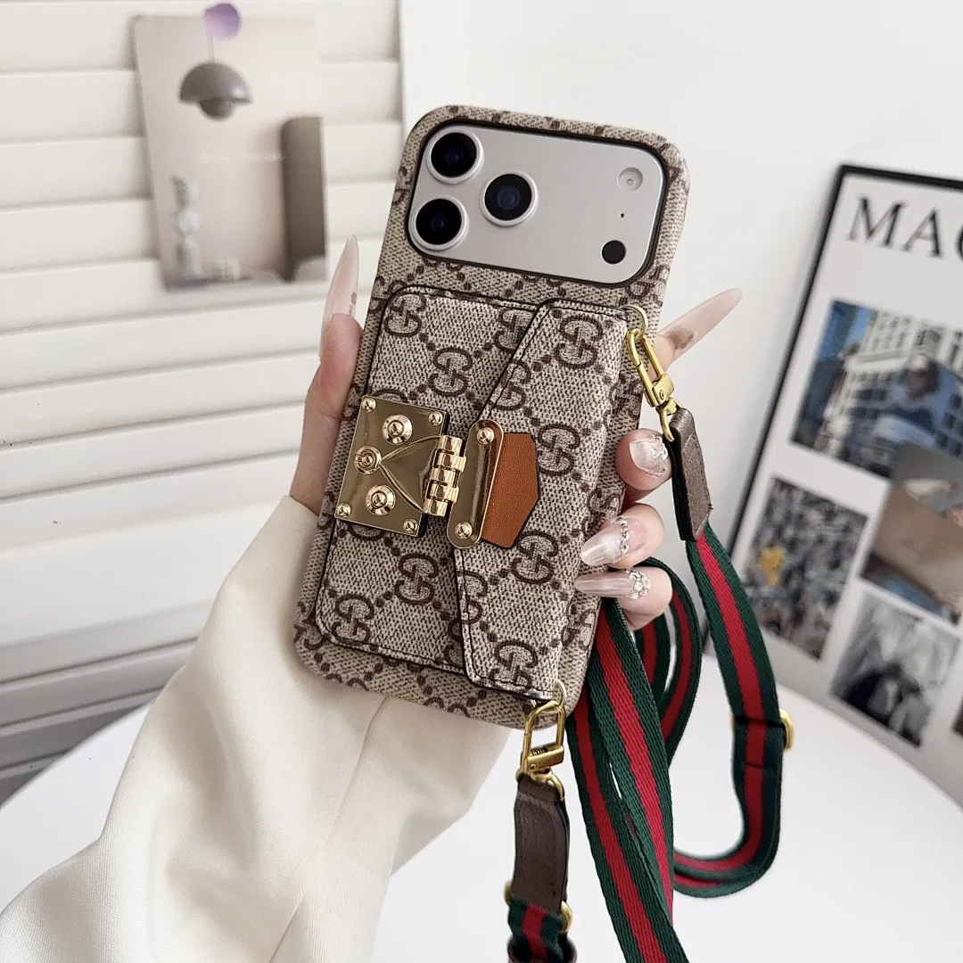 LV新PC壳邮差卡包