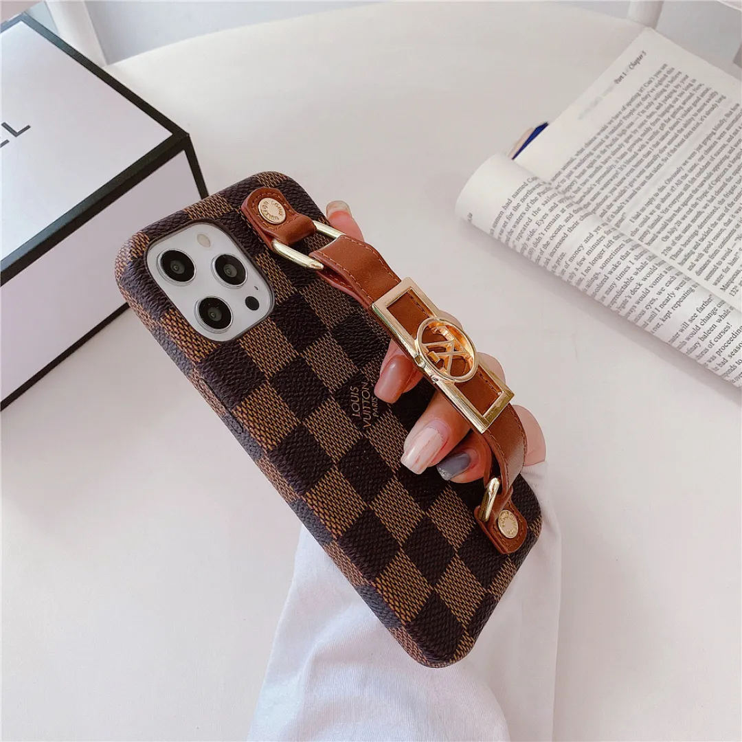 LV 达芙妮手腕带壳