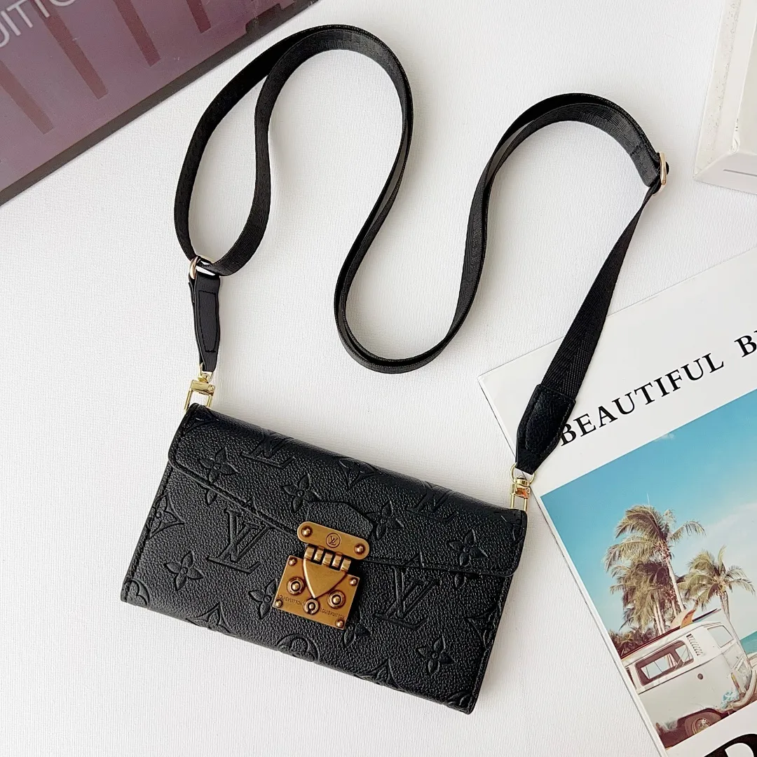 LV 三折皮套 压印花 挂绳+手链+丝巾手腕绳（苹果7-17PM,三星型号S22-S26U)