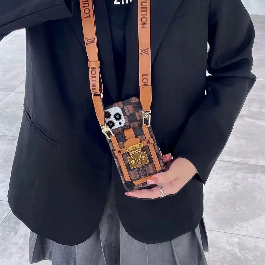 LV 锁扣 卡包 壳 挂绳壳（7-15pm，无13mini）