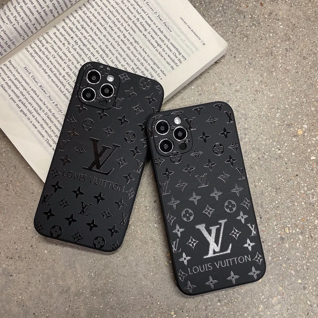 LV 小花字母