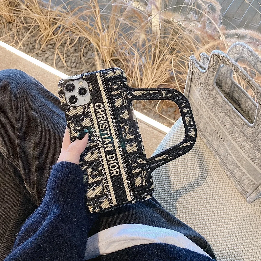 Dior刺绣手提包7-14pm无mini