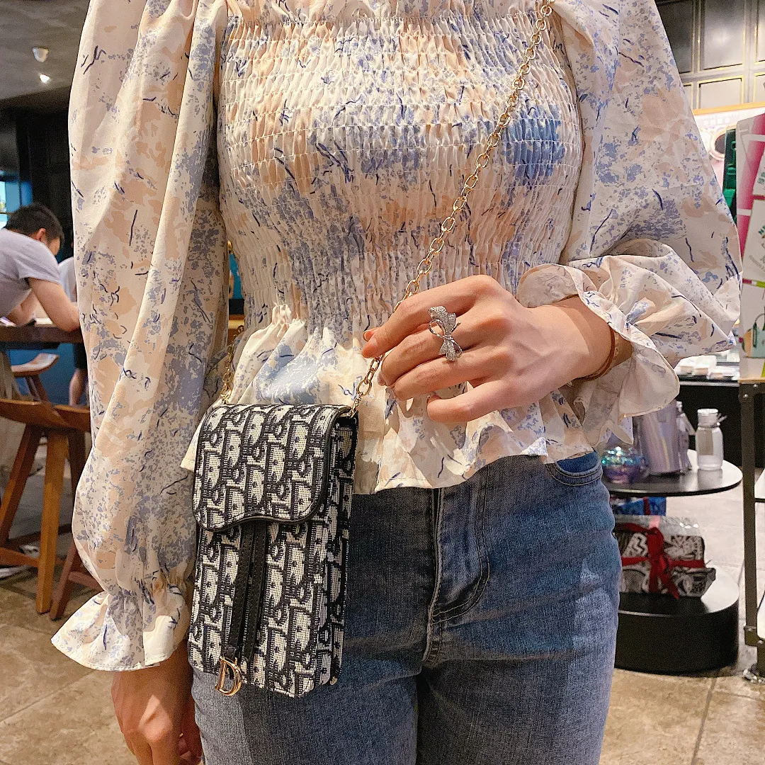 刺绣迪奥 Dior 大包