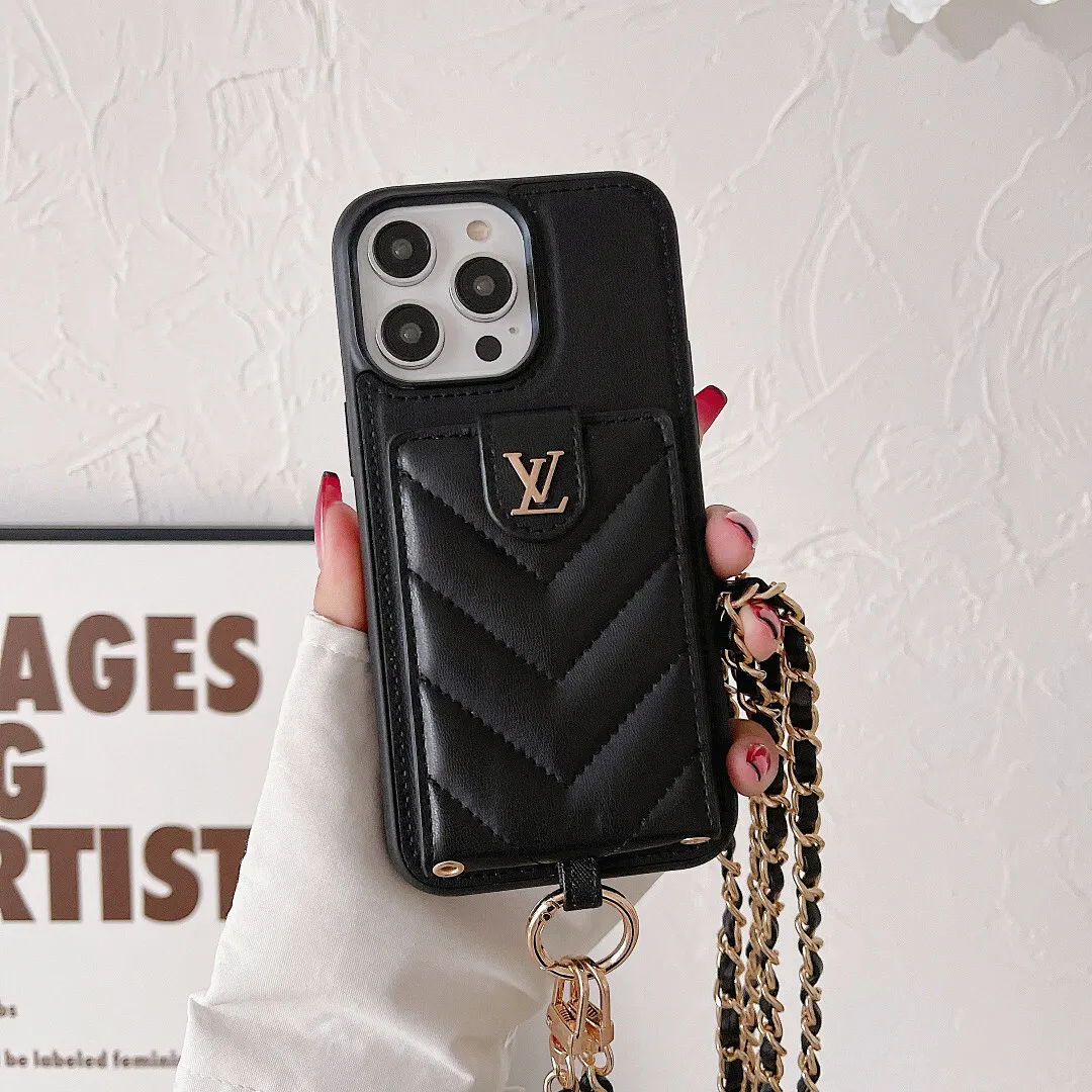 LV标上下开V型绣花壳