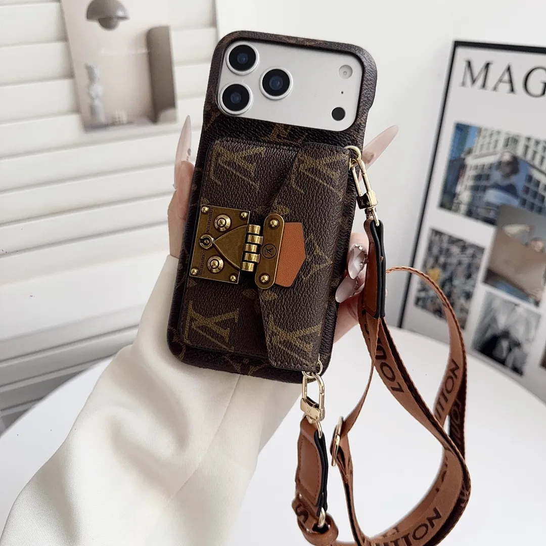 LV新PC壳邮差卡包