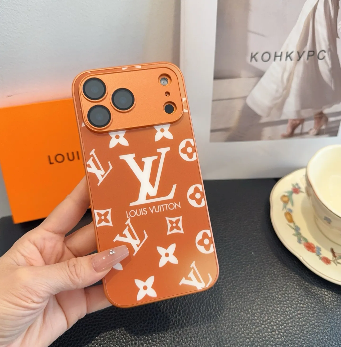 💰45 星宇橙系列 LV手机壳 型号:为了不出现报错型号,请打开本机查看手机设置显示的型号⚠️⚠️⚠️ iPhone17系列更新 iphone17promax iPhone17pro iPhone17 iPhone16pro Max(6.9) iPhone16pro。 (6.3) iPhone16 (6.3) iPhone15pro max (6.7) iPhone15pro(6.1) iPhone15(6.1) 需定制型号(14/14pro/14pm/13pro,13/13promax)