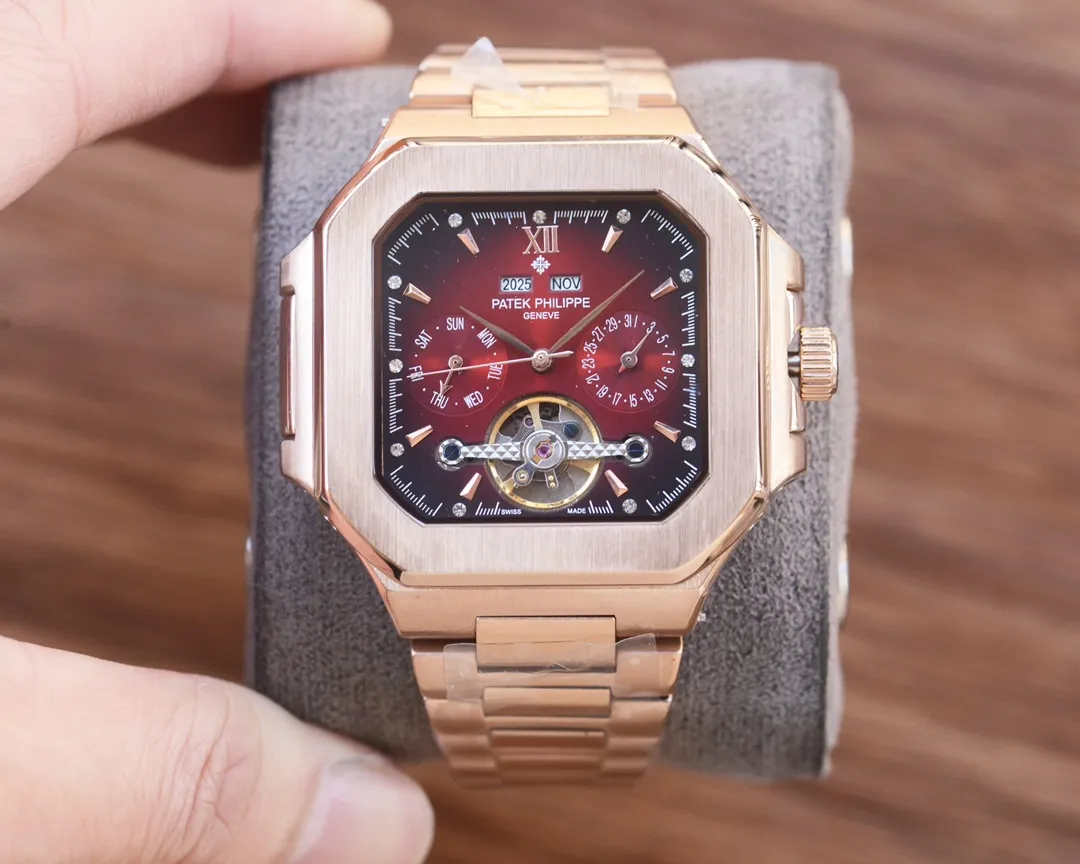 540 男人挚爱 多功能腕表⌚️ 【最新】：卡地亚🔥最佳设计🔥独家首发🔥 【类型】：精品男士腕表 【表带】：316精钢表带 【机芯】：全自动机械机芯 【镜面】：矿物质强化玻璃（更高清） 品味高雅 浩瀚大气 匠心独运 腕间瑰宝 尺寸：直径41mm厚12mm热卖上市！欢迎转载！