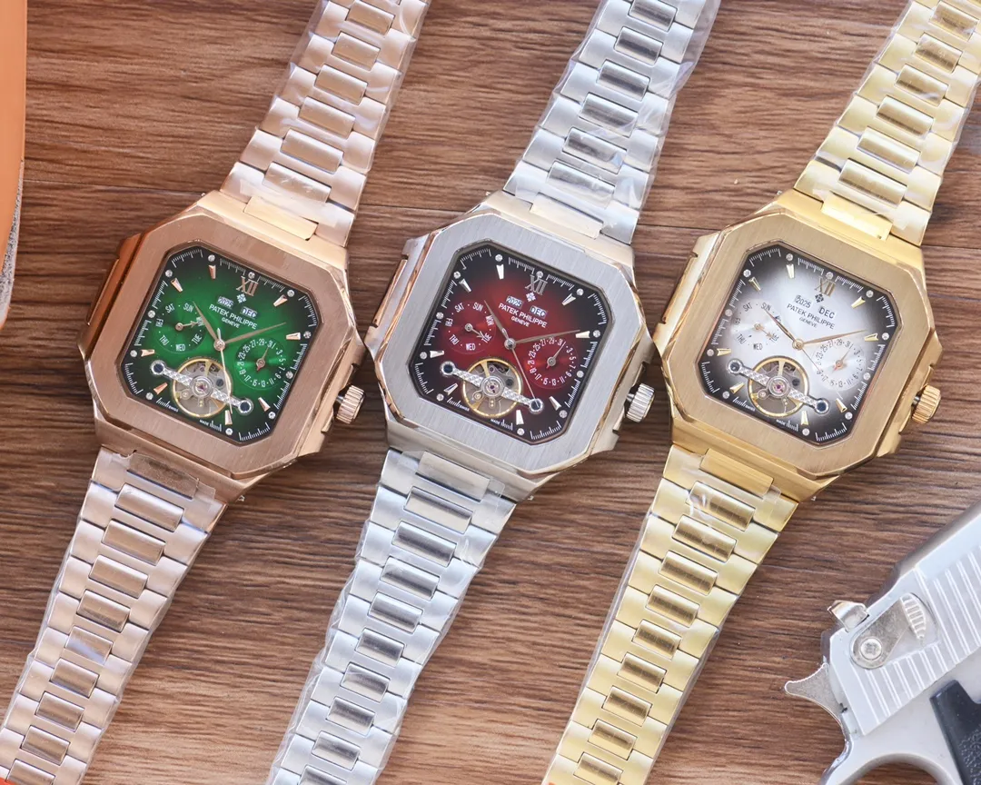 540 男人挚爱 多功能腕表⌚️ 【最新】:卡地亚🔥最佳设计🔥独家首发🔥 【类型】:精品男士腕表 【表带】:316精钢表带 【机芯】:全自动机械机芯 【镜面】:矿物质强化玻璃(更高清) 品味高雅 浩瀚大气 匠心独运 腕间瑰宝 尺寸:直径41mm厚12mm热卖上市!欢迎转载!