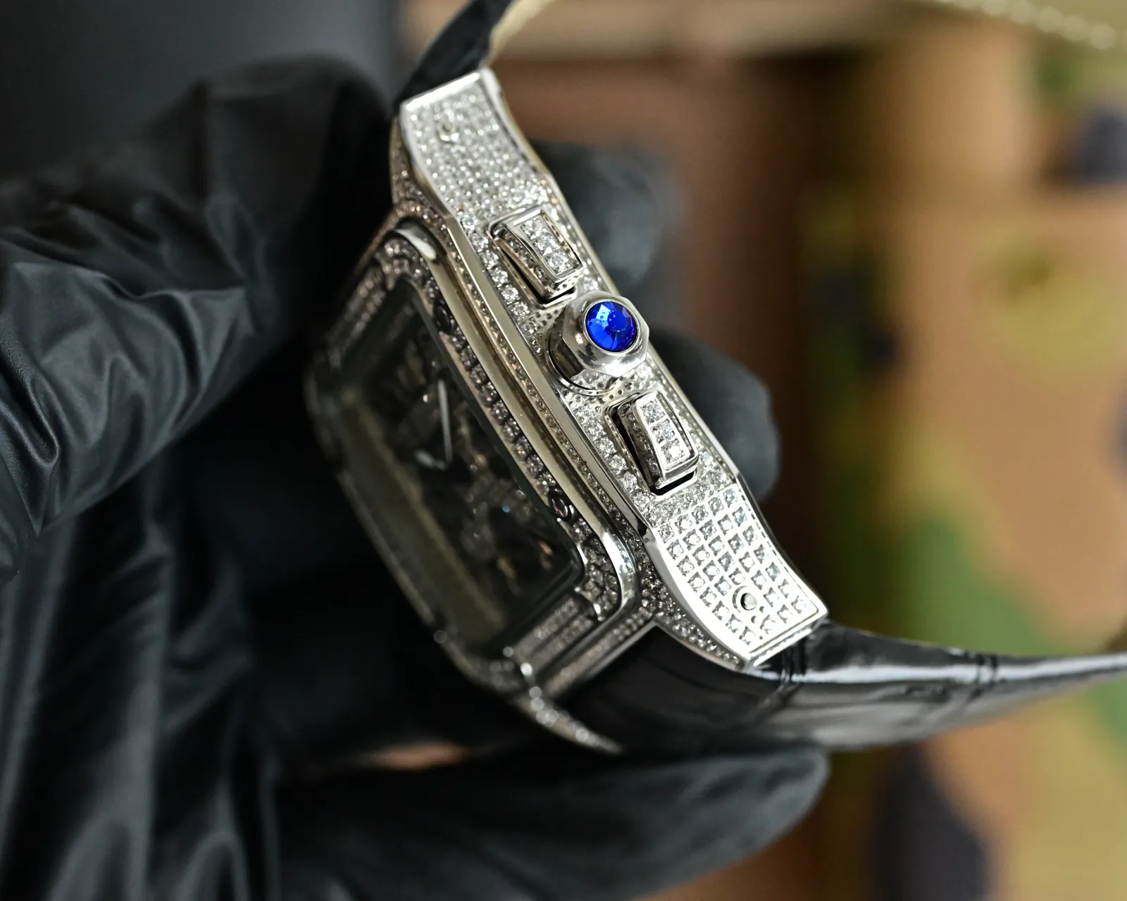 800 🎩卡地亚CARTIER 山度士满钻系列39mm*13mm石英机芯 高强度蓝光玻璃 头层牛皮带 原装扣 经典的壳形 永恒的山度士