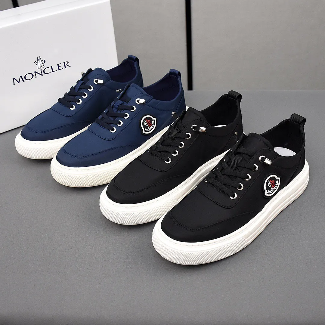 PP190👟👟👟Moncler 【蒙口】透气小布鞋,鞋面采用舒适透气布料,超轻软橡胶大底。男款39-44(38定做)