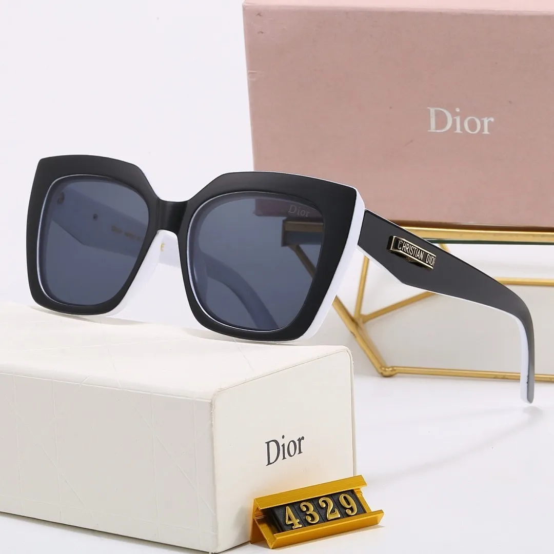 DIOR4329 061