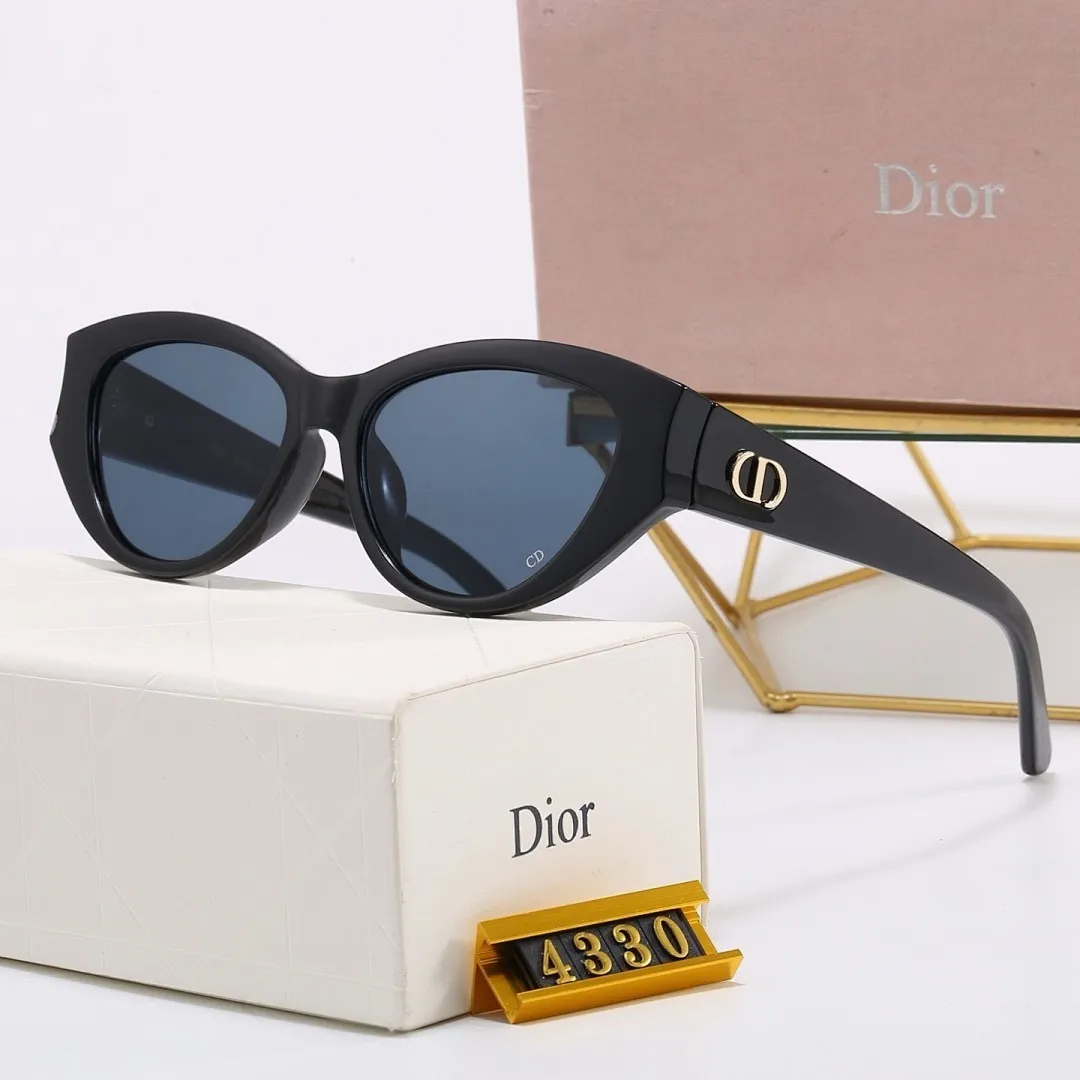 DIOR4330 061