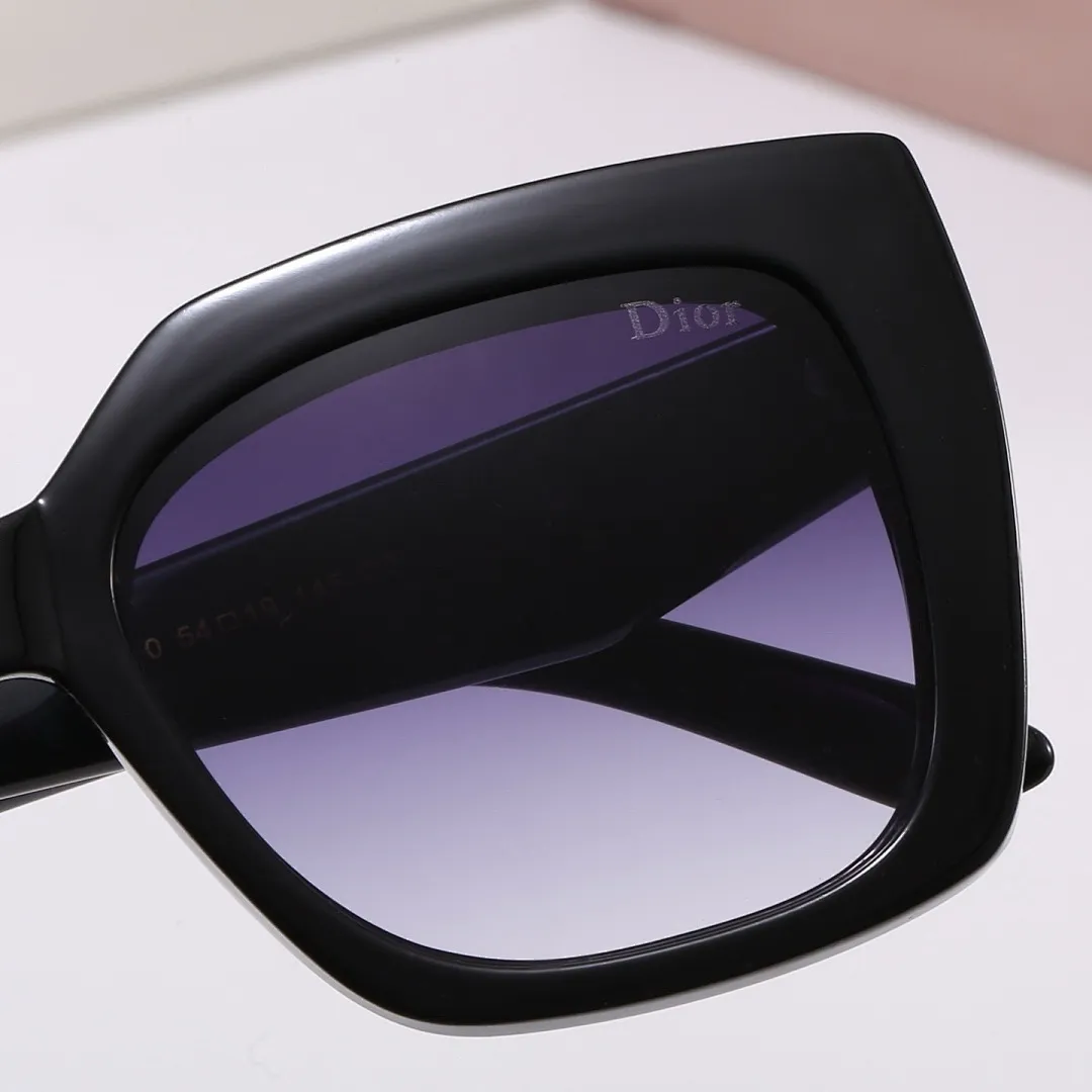 DIOR4329 061