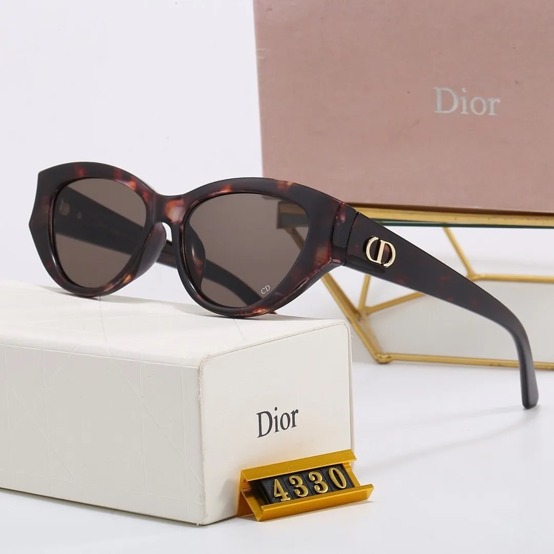 DIOR4330 061