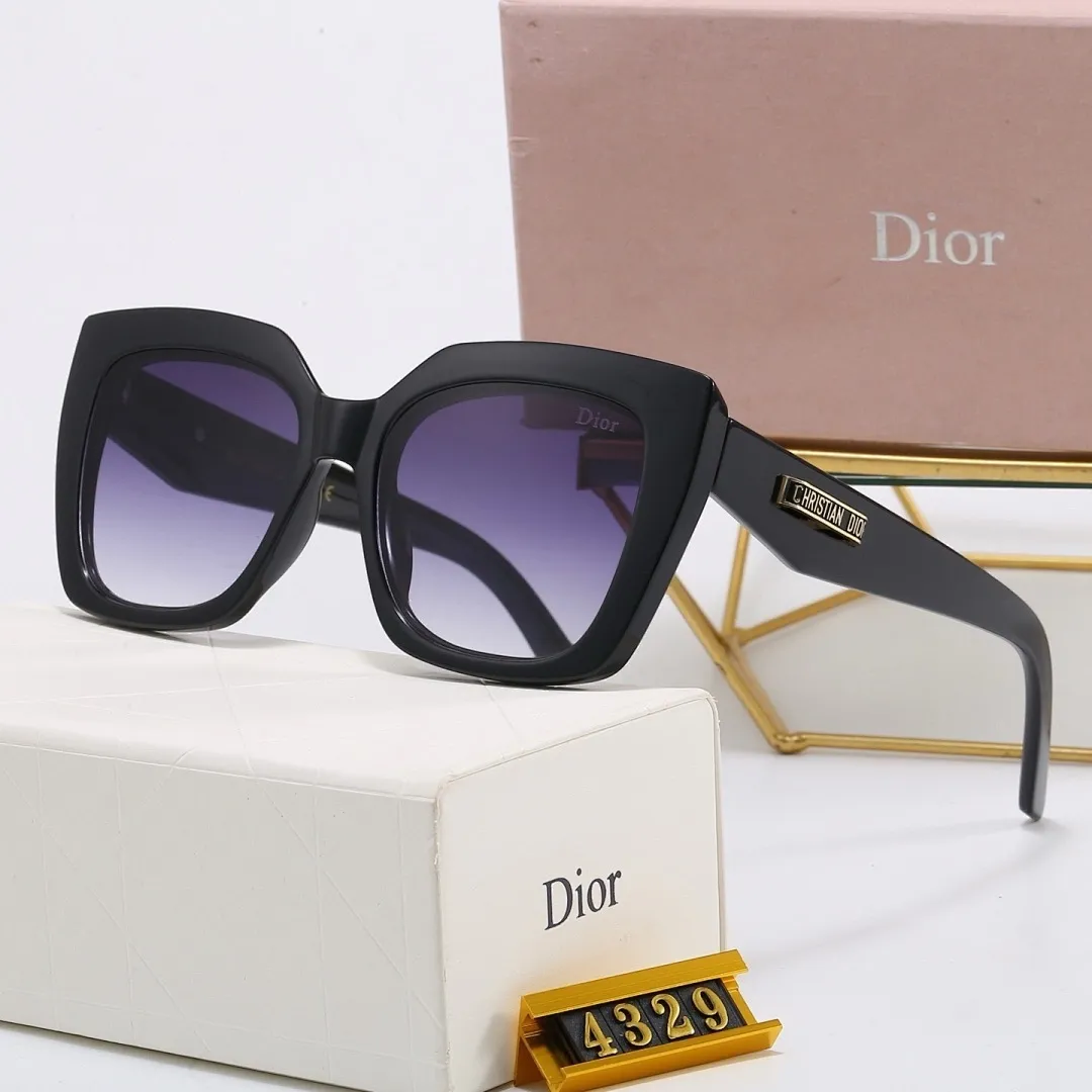 DIOR4329 061